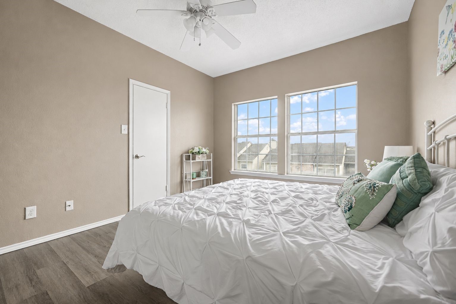 4113 Esters Road Irving TX 75038