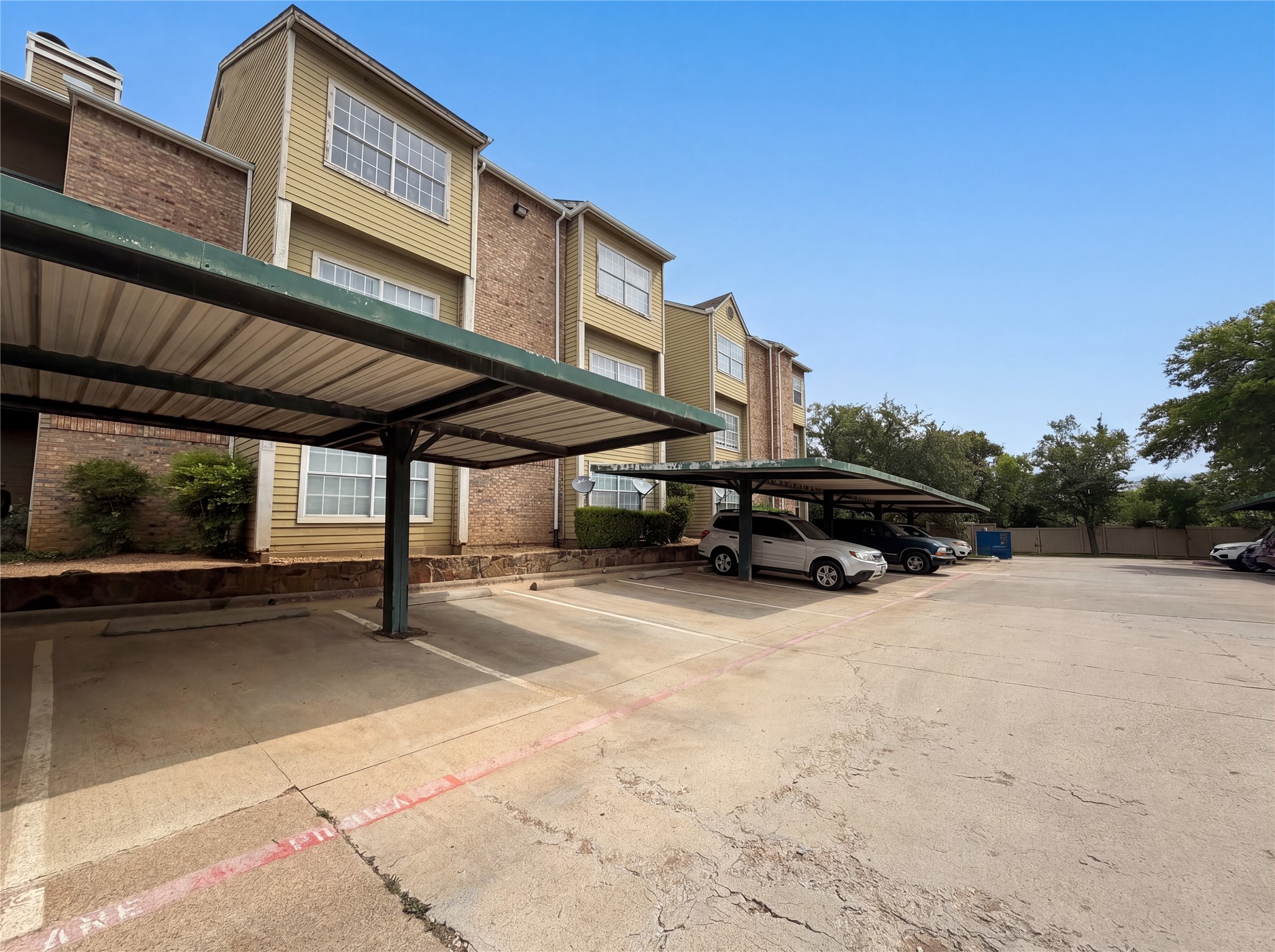 4113 Esters Road Irving TX 75038