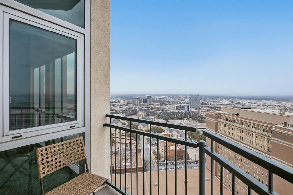 500 Throckmorton Street Fort Worth TX 76102