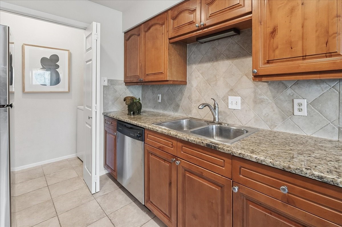 5642 Cedar Creek Drive Benbrook TX 76109