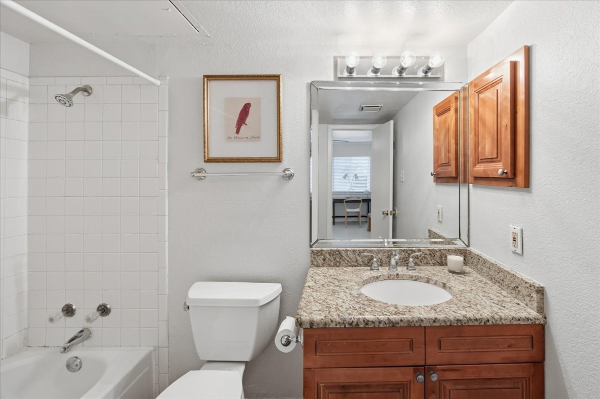 5642 Cedar Creek Drive Benbrook TX 76109