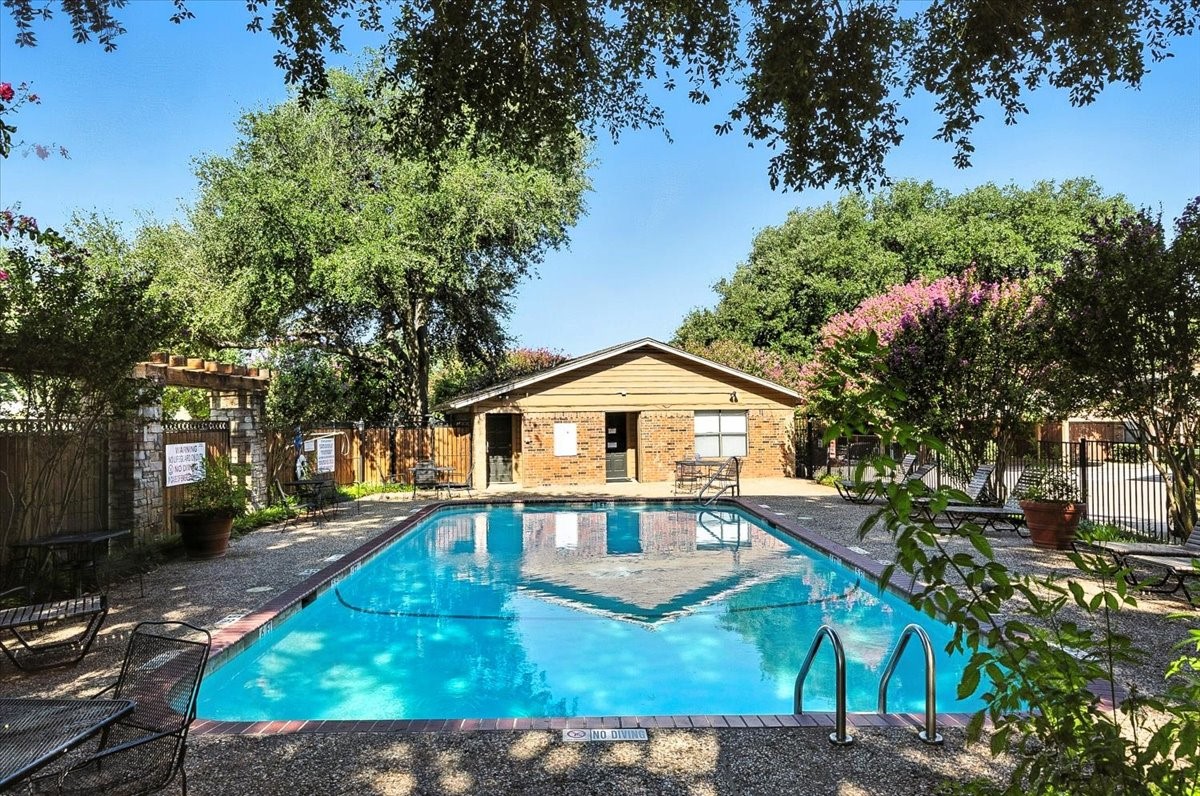 5642 Cedar Creek Drive Benbrook TX 76109