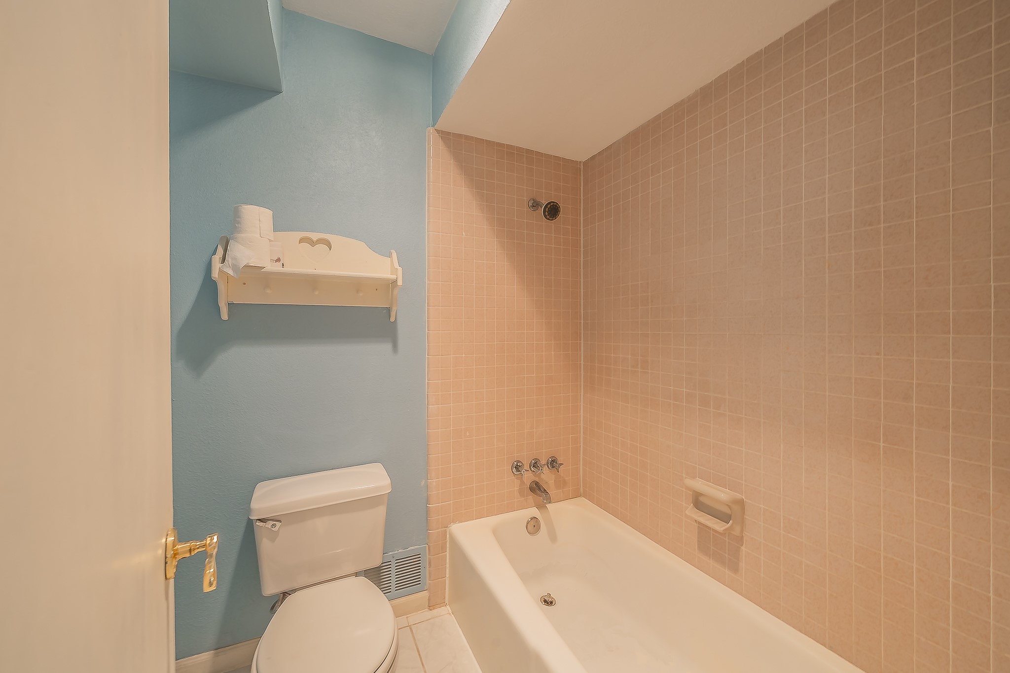 15906 Club Crest Drive Dallas TX 75248