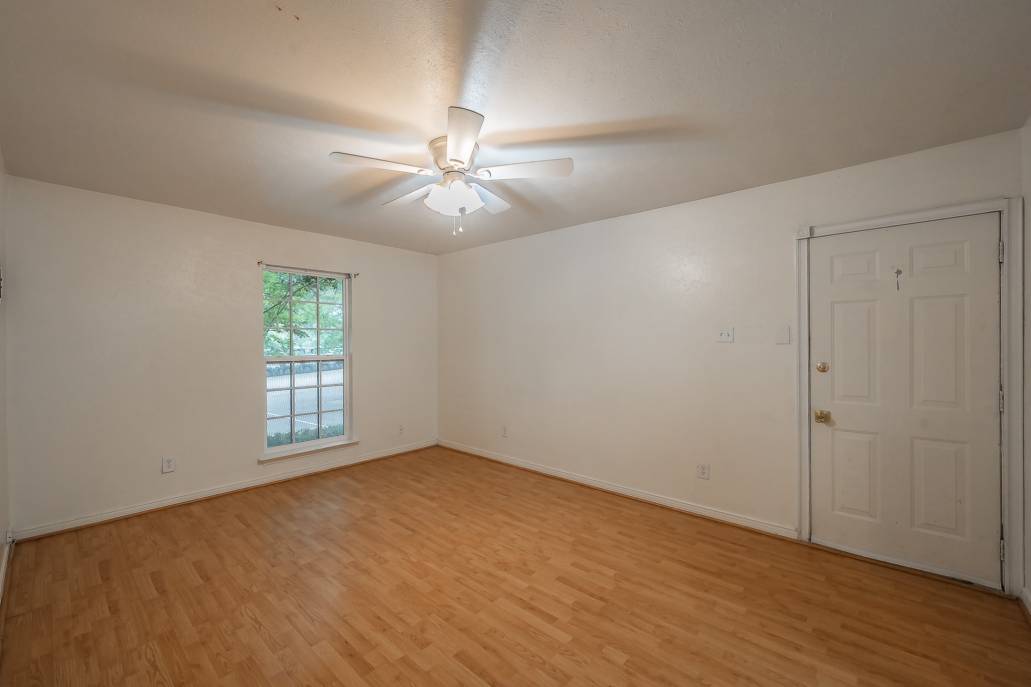 15906 Club Crest Drive Dallas TX 75248