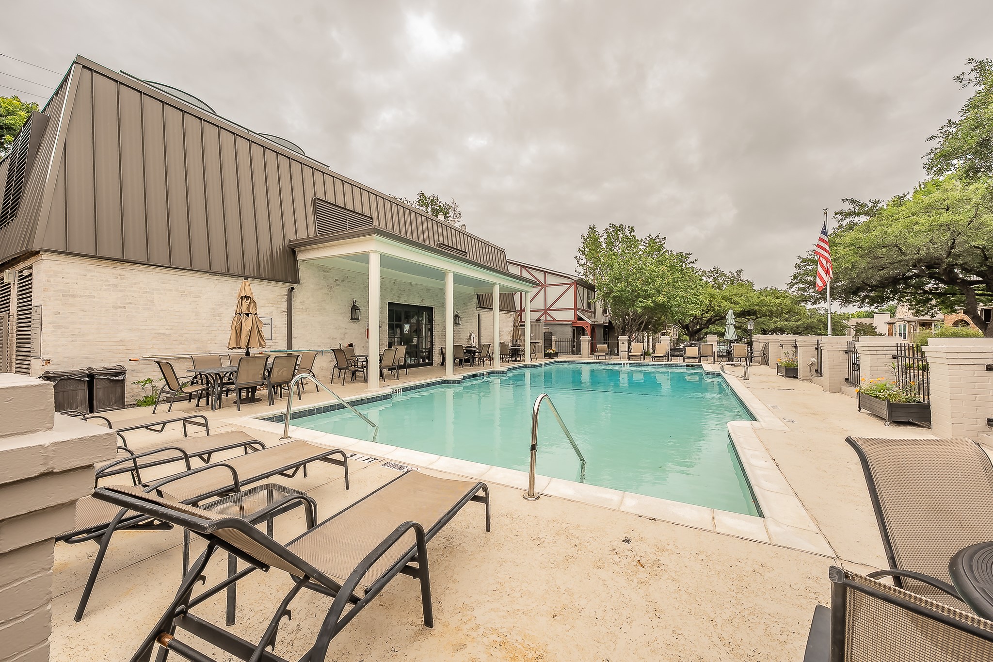 15906 Club Crest Drive Dallas TX 75248