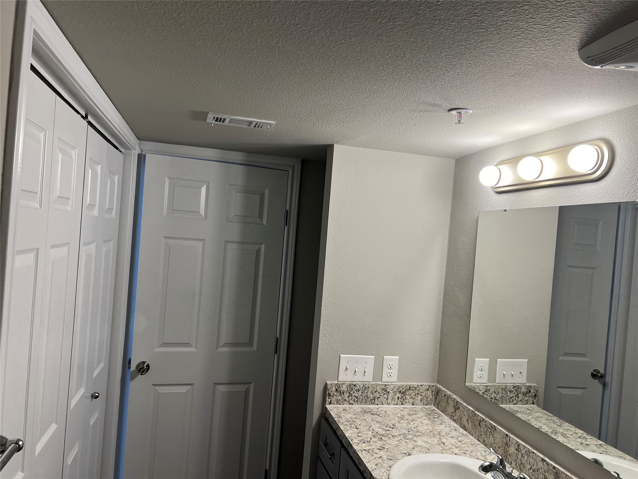 6108 Abrams Road Dallas TX 75231