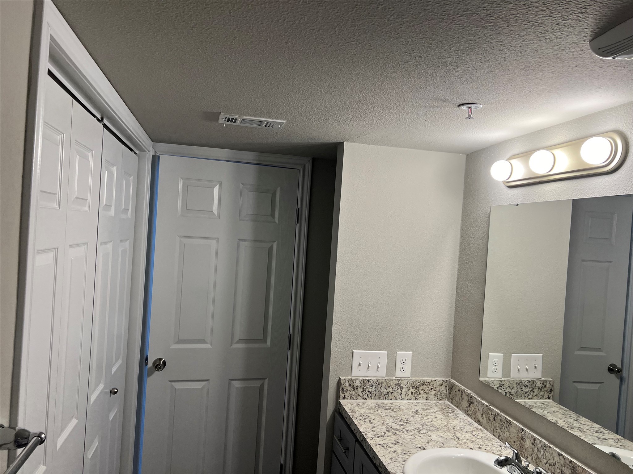 6108 Abrams Road Dallas TX 75231