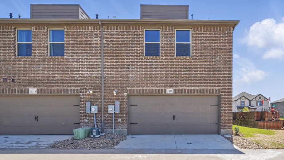 1927 Hellams Lane Royse City TX 75189