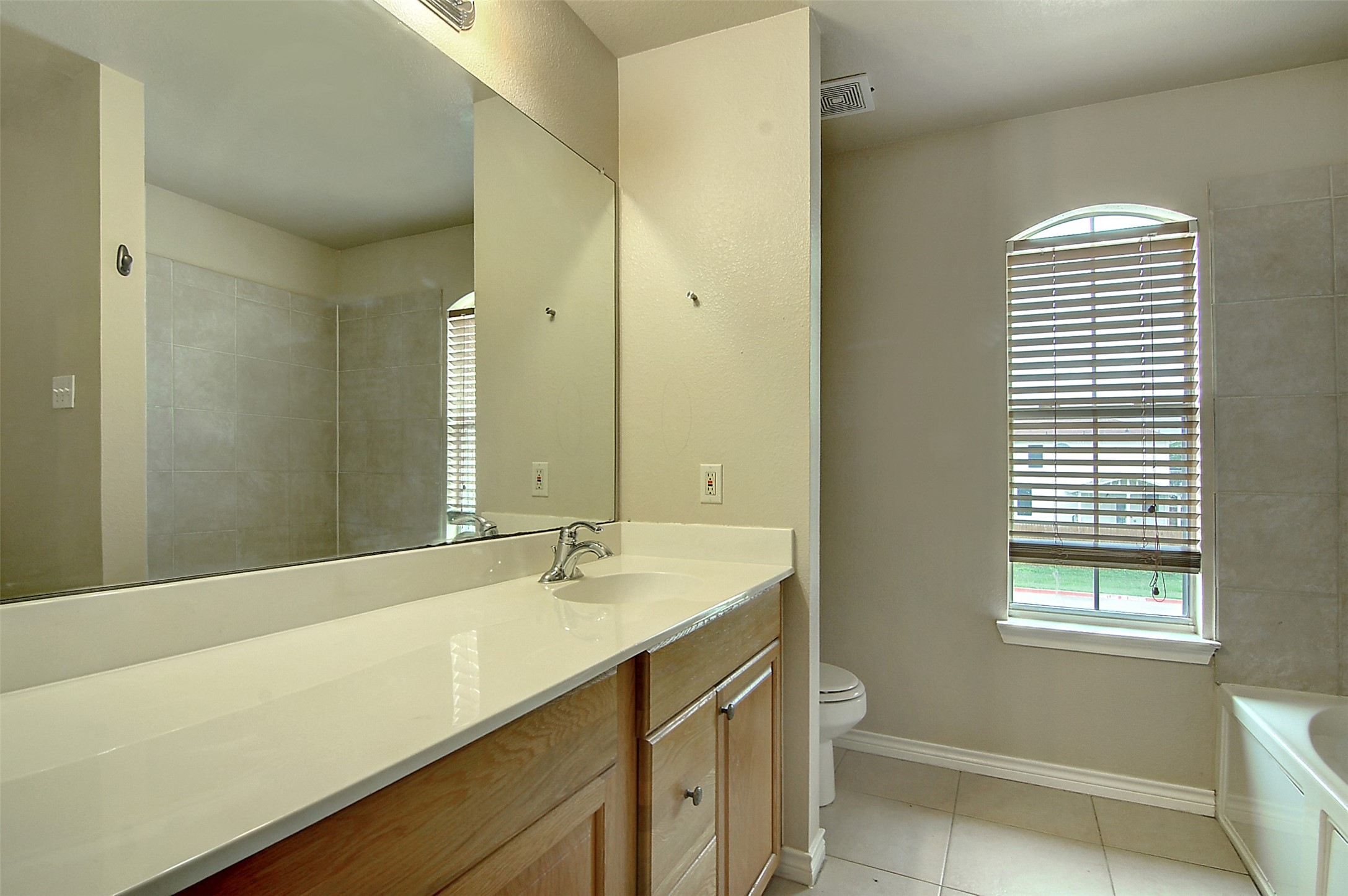 12816 Seaside Drive Fort Worth TX 76040