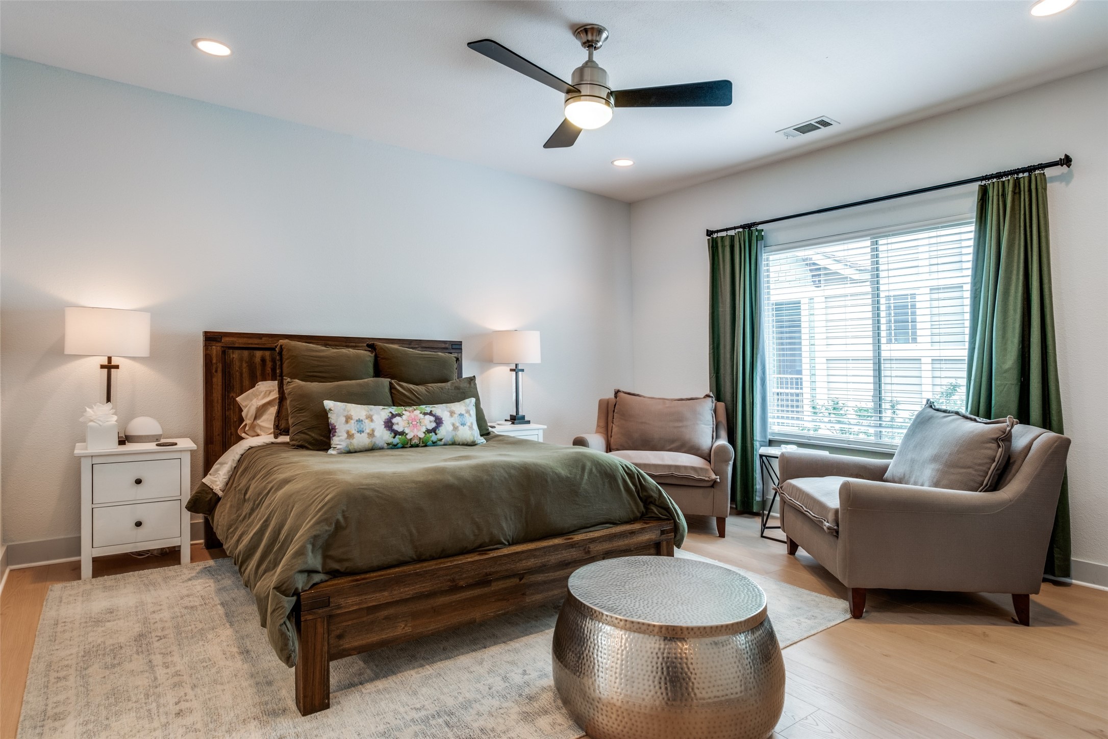 5922 Hudson Street Dallas TX 75206