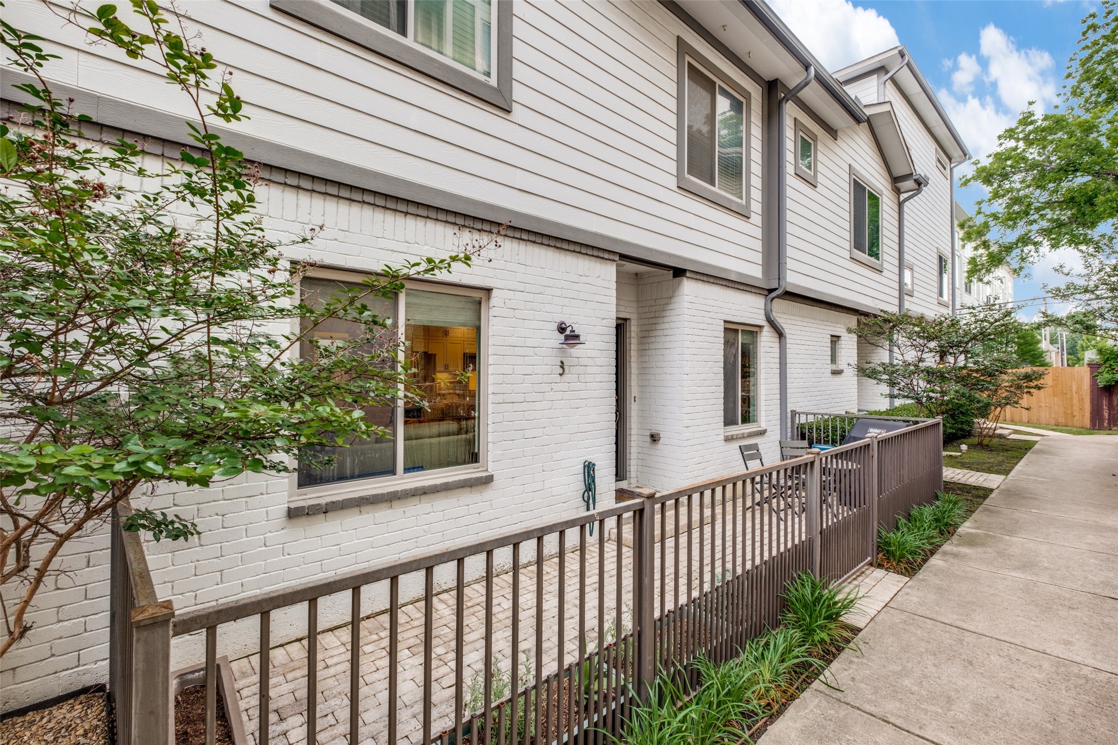5922 Hudson Street Dallas TX 75206