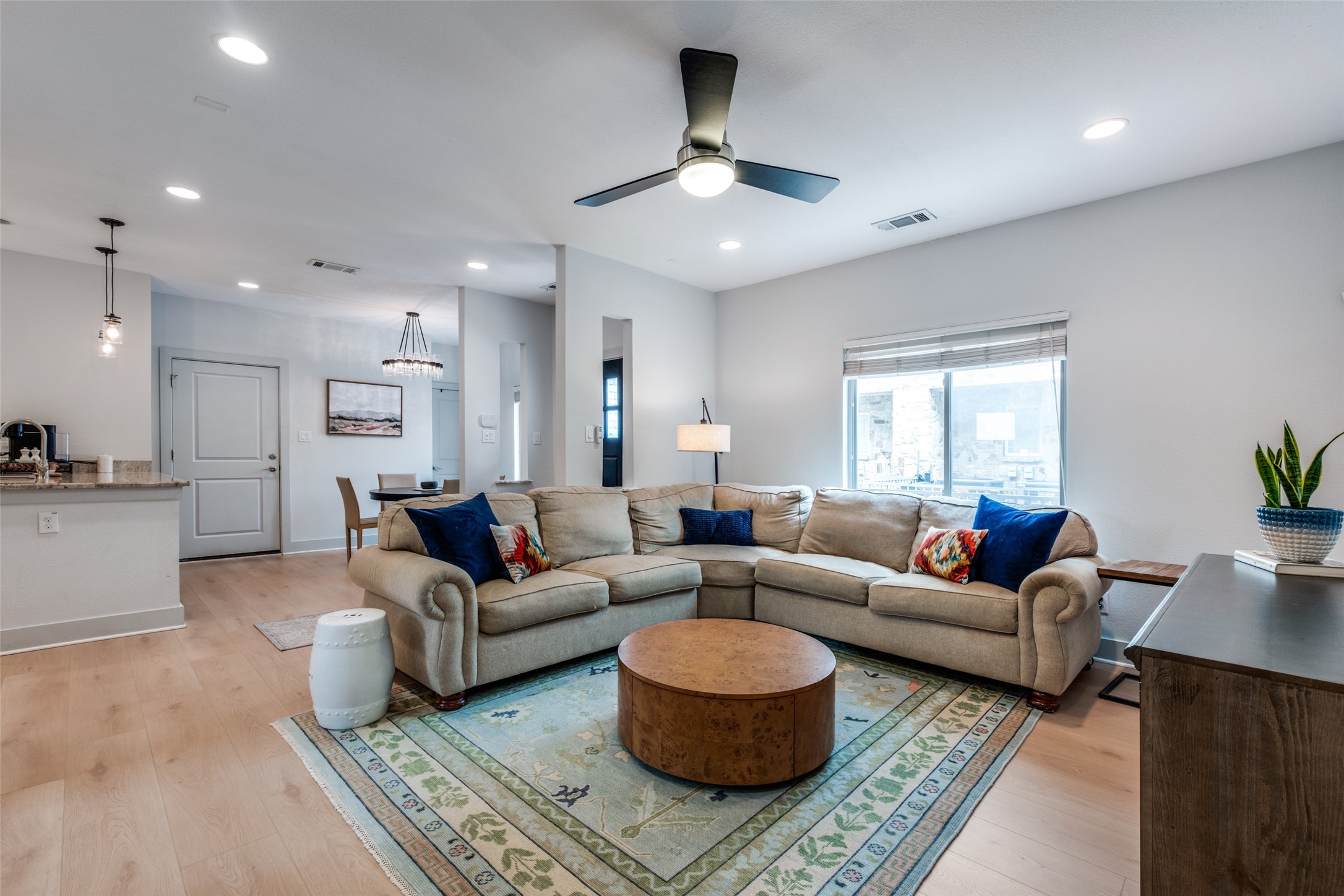 5922 Hudson Street Dallas TX 75206