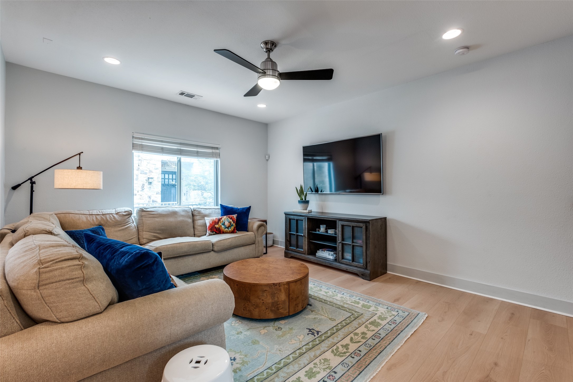 5922 Hudson Street Dallas TX 75206