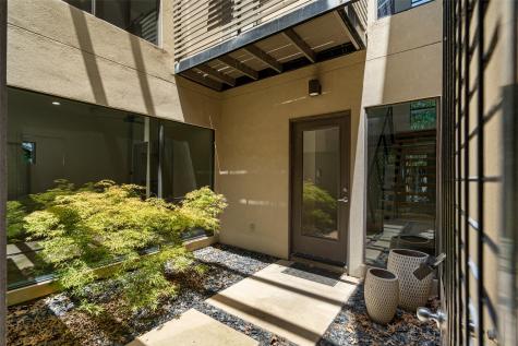 4230 Munger Avenue Dallas TX 75204
