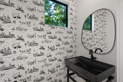 4230 Munger Avenue Dallas TX 75204