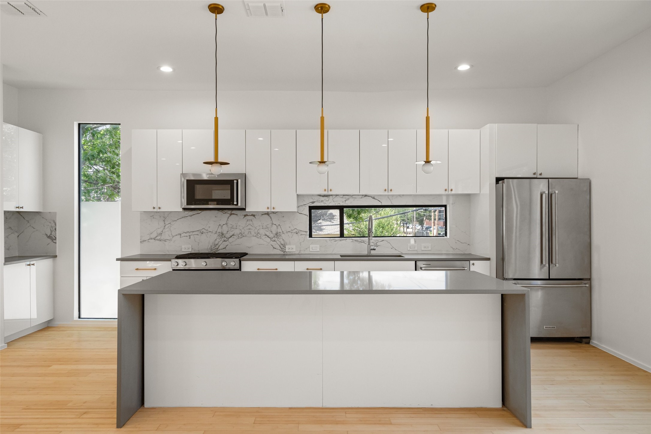 4230 Munger Avenue Dallas TX 75204