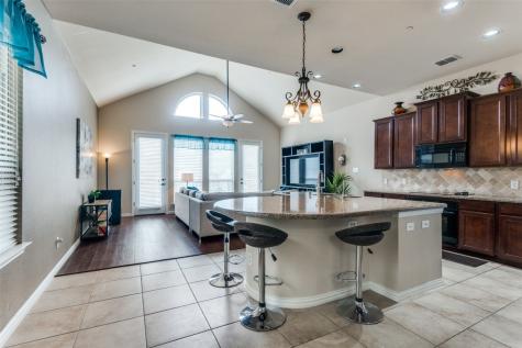 1956 Loma Linda Drive Irving TX 75063