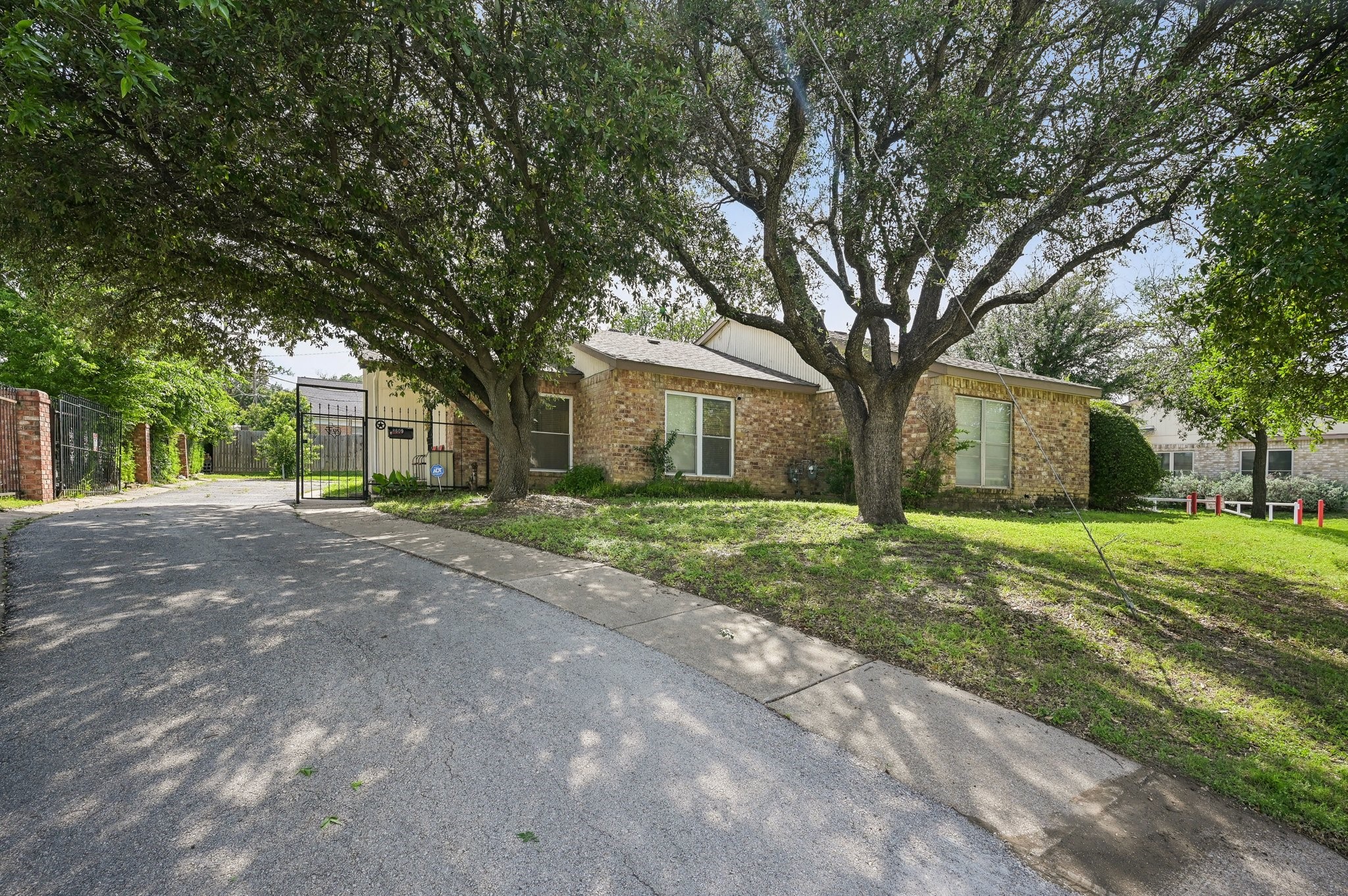 8609 N Normandale Street Fort Worth TX 76116