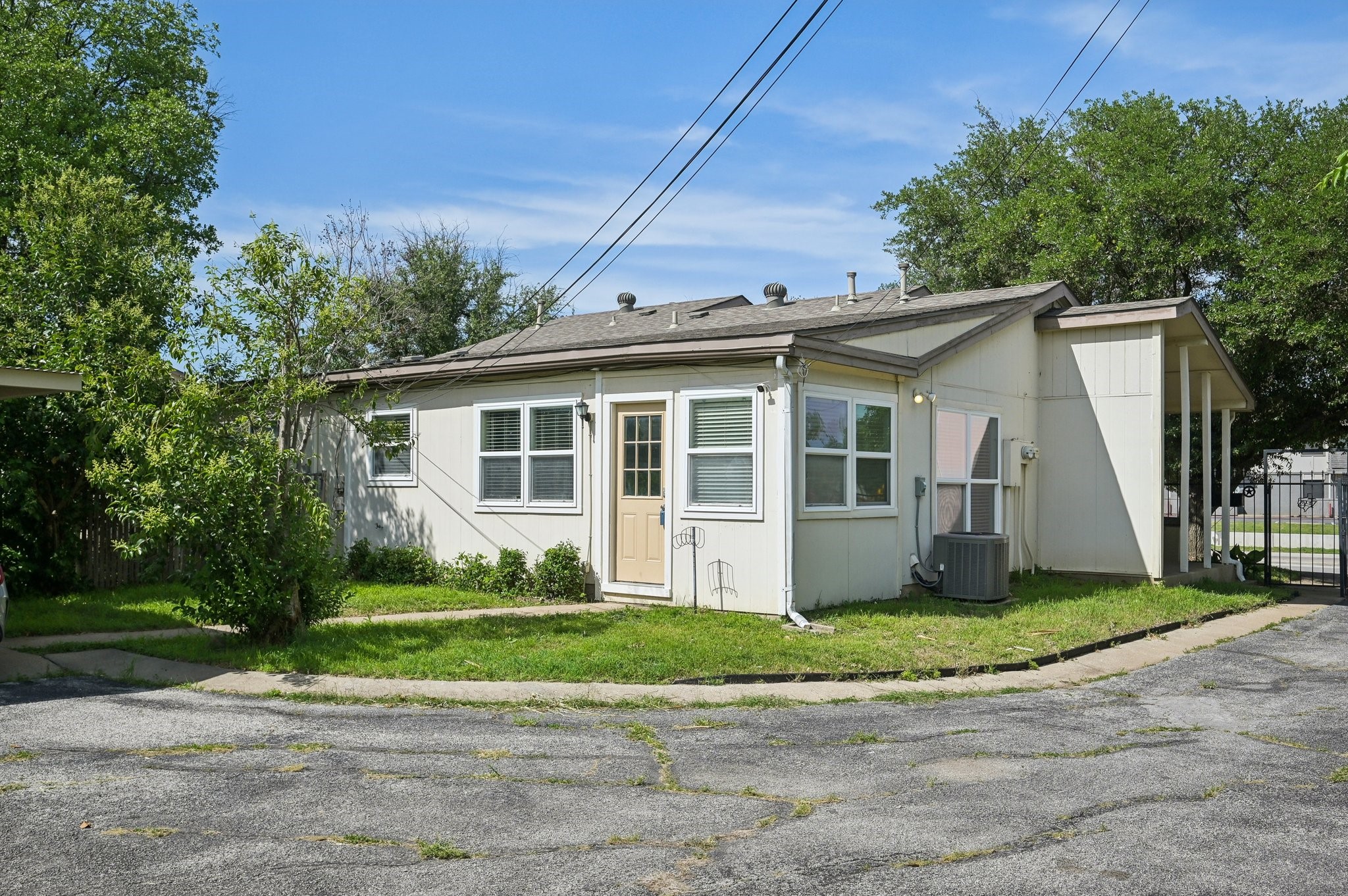 8609 N Normandale Street Fort Worth TX 76116