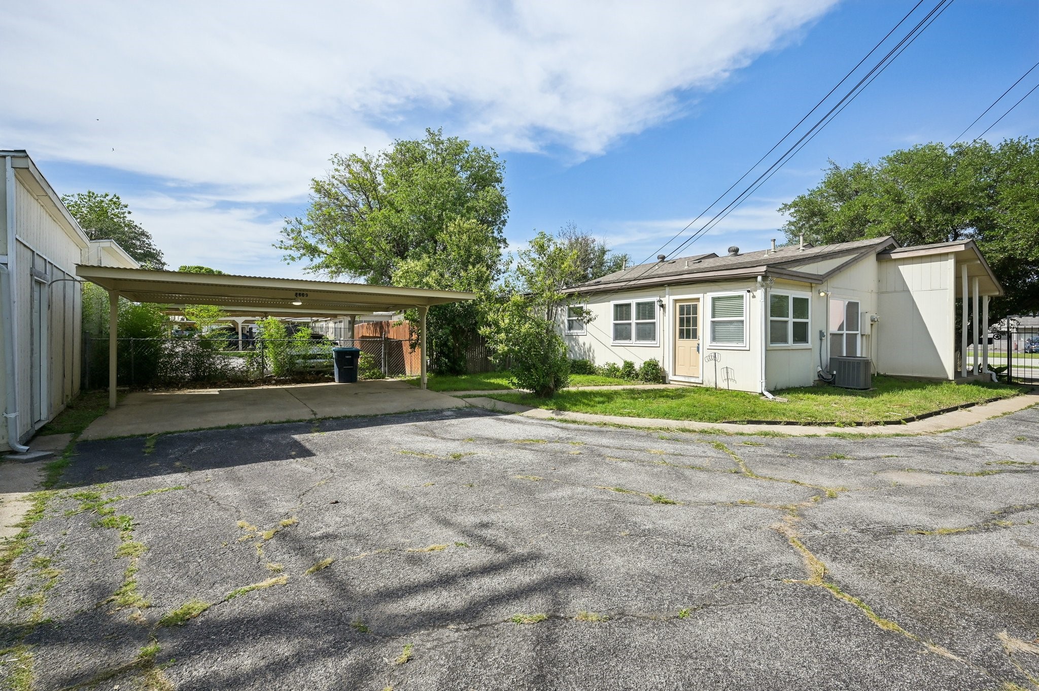 8609 N Normandale Street Fort Worth TX 76116