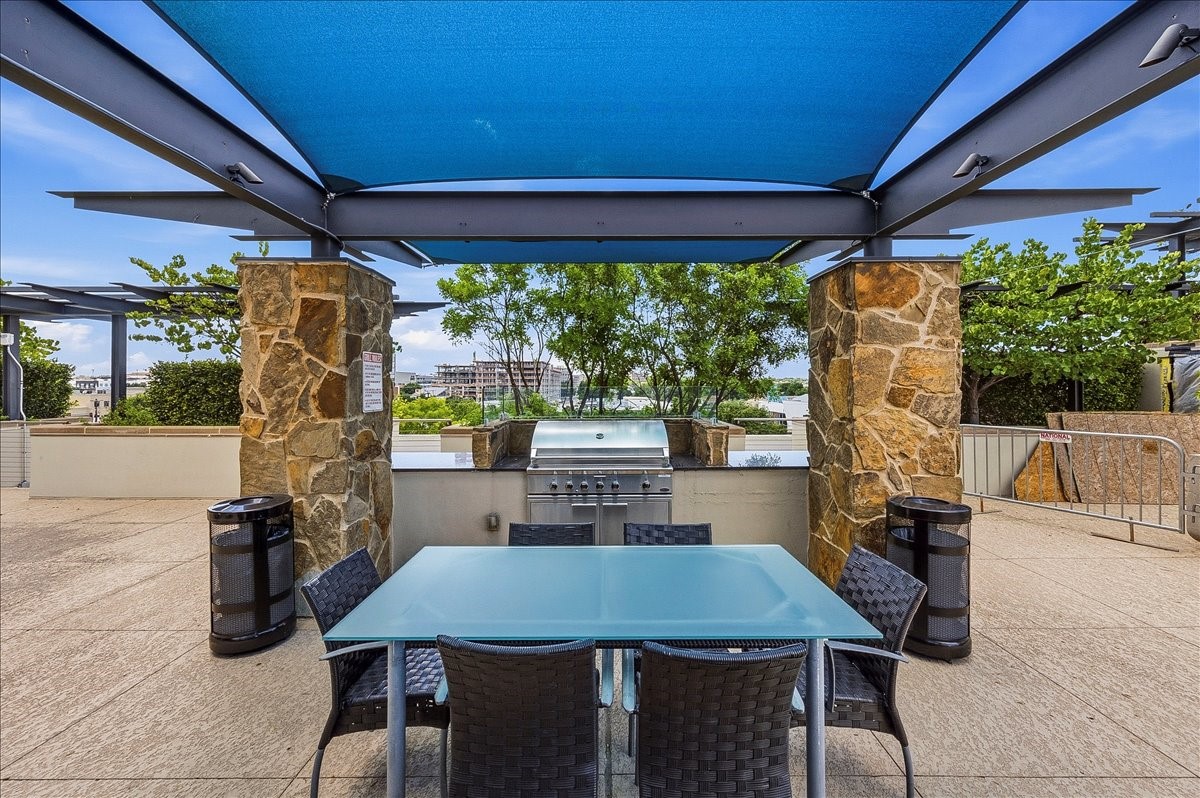 2600 W 7th Street Fort Worth TX 76107