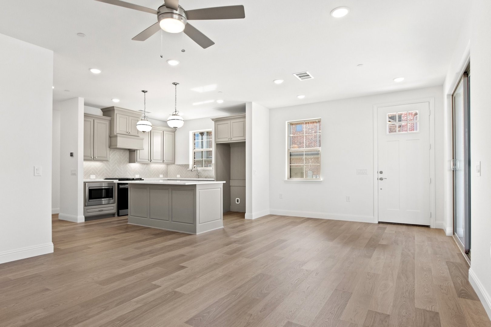 1200 Armstrong The Colony TX 75056