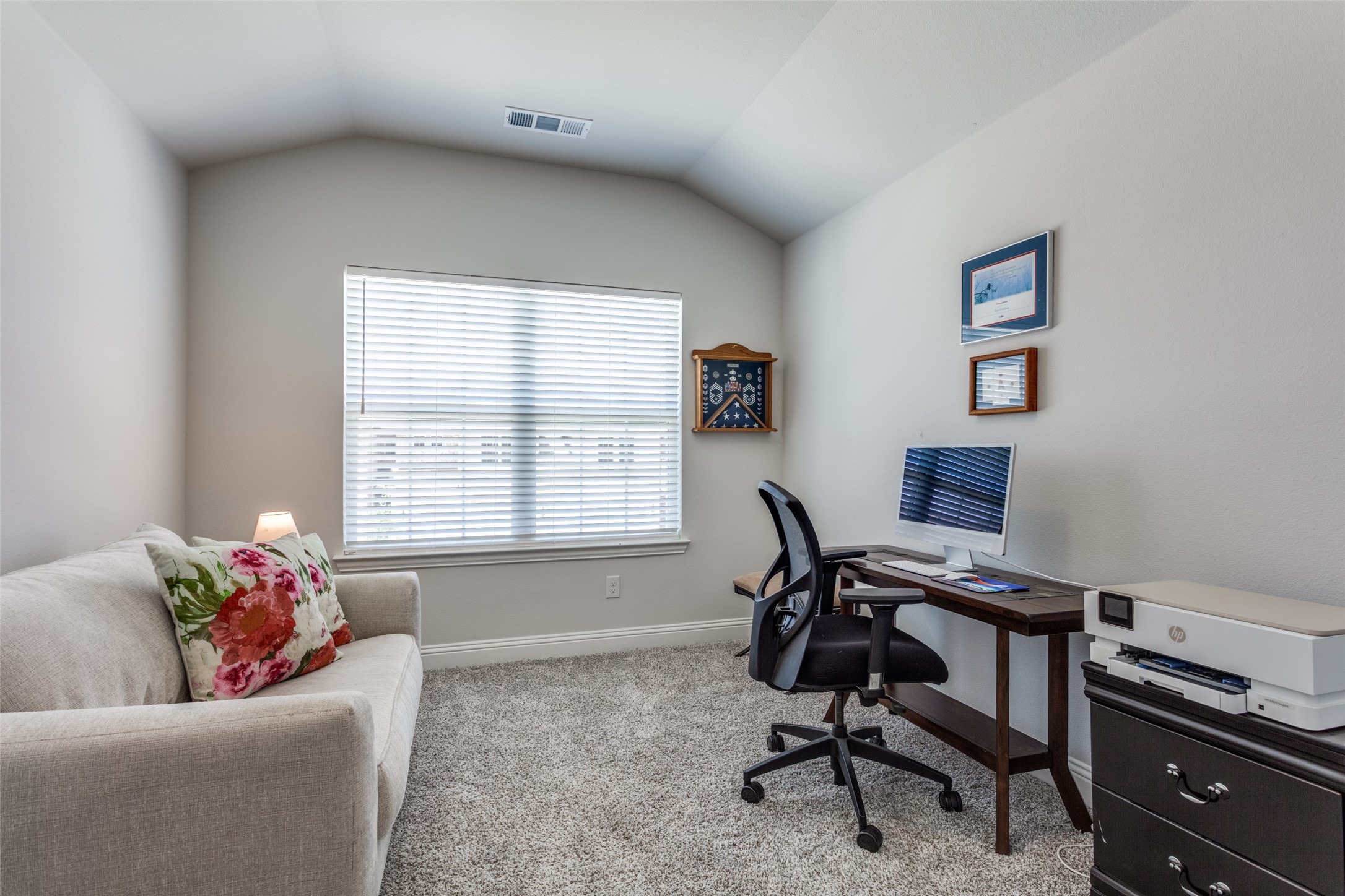 553 Hutchinson Lane Lewisville TX 75077