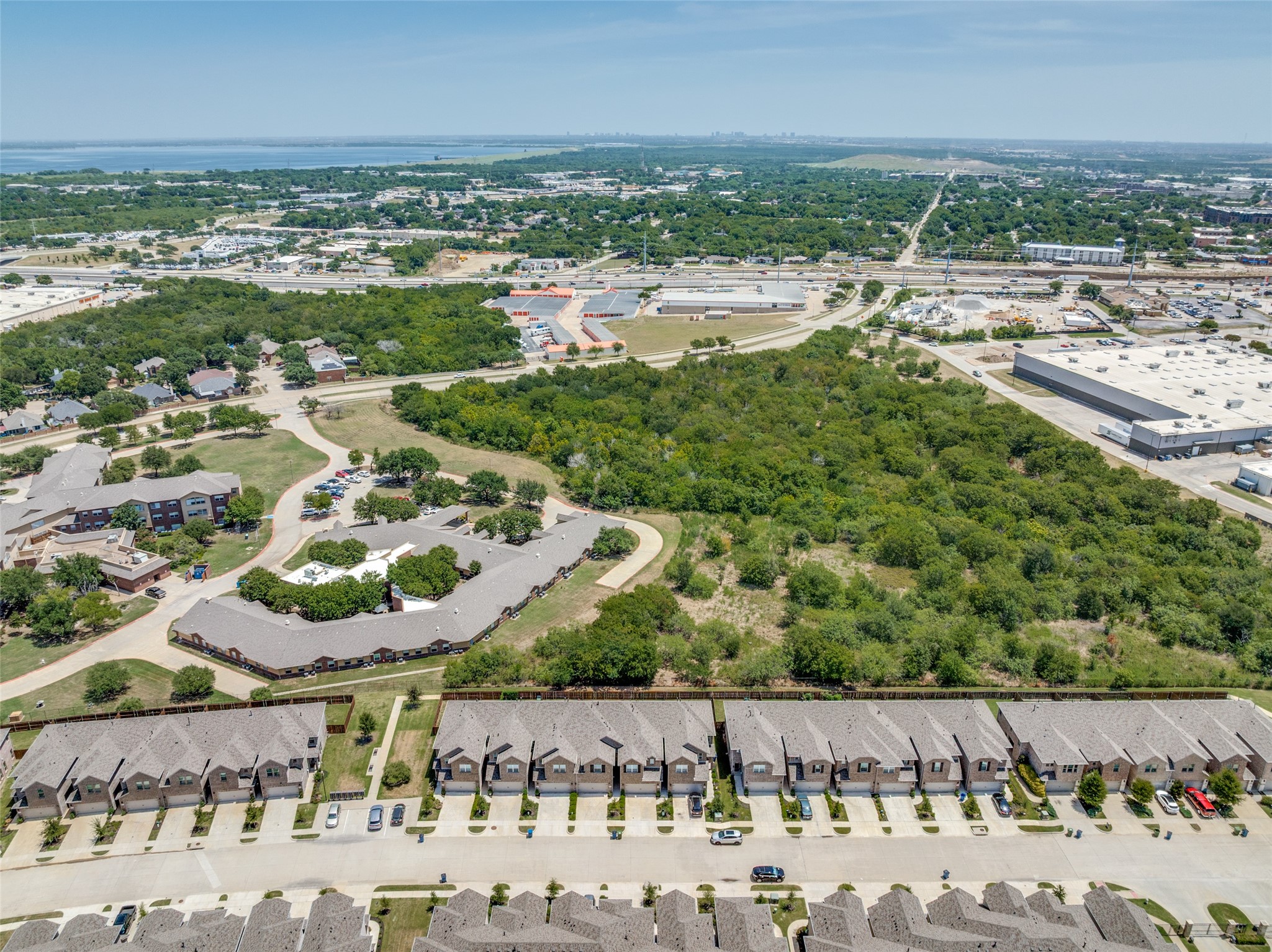 553 Hutchinson Lane Lewisville TX 75077