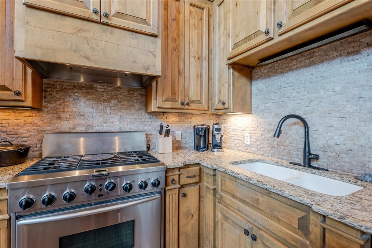 2034 Harbor Way Possum Kingdom Lake TX 76449