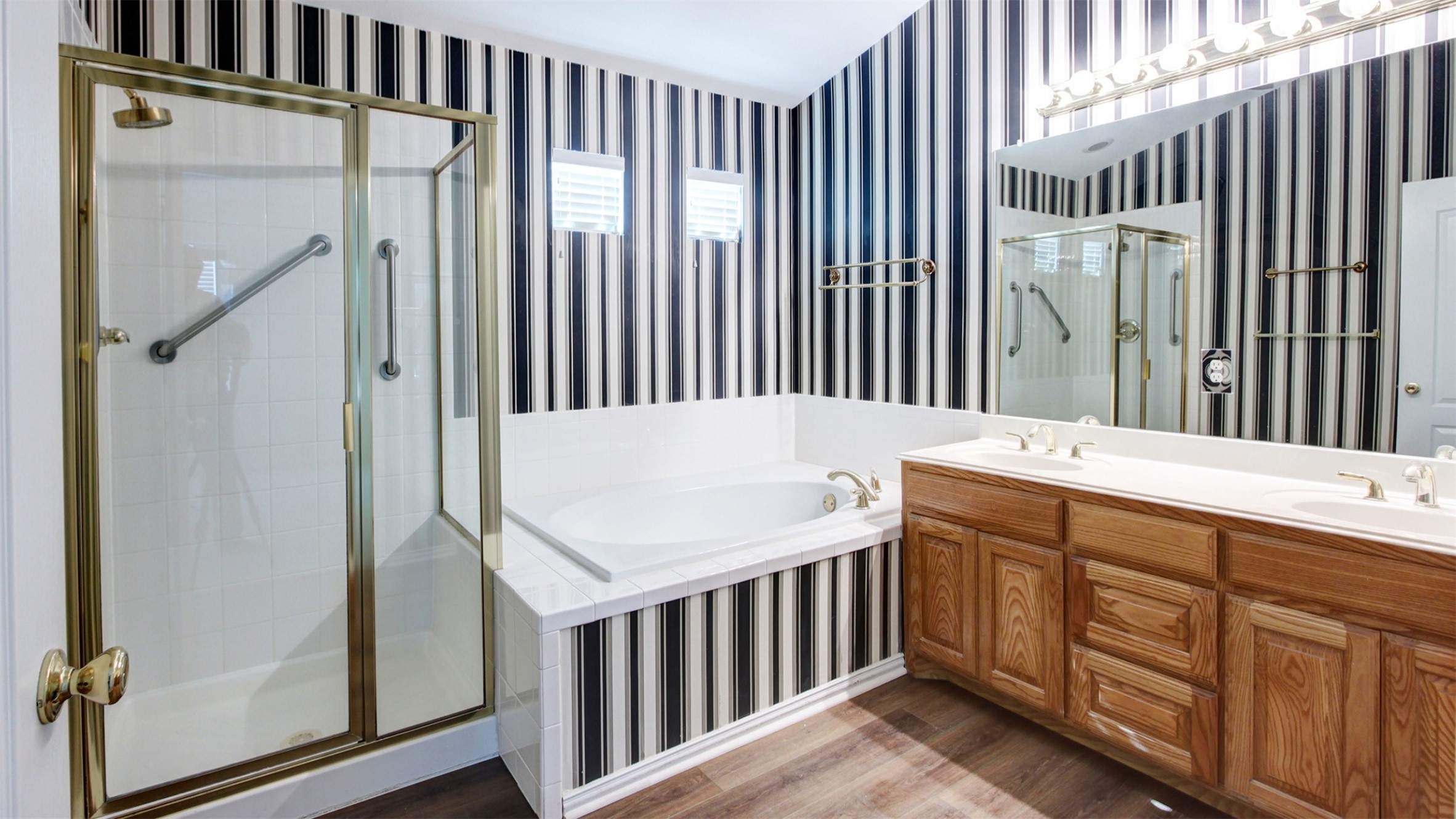 706 S Jupiter Road Allen TX 75002