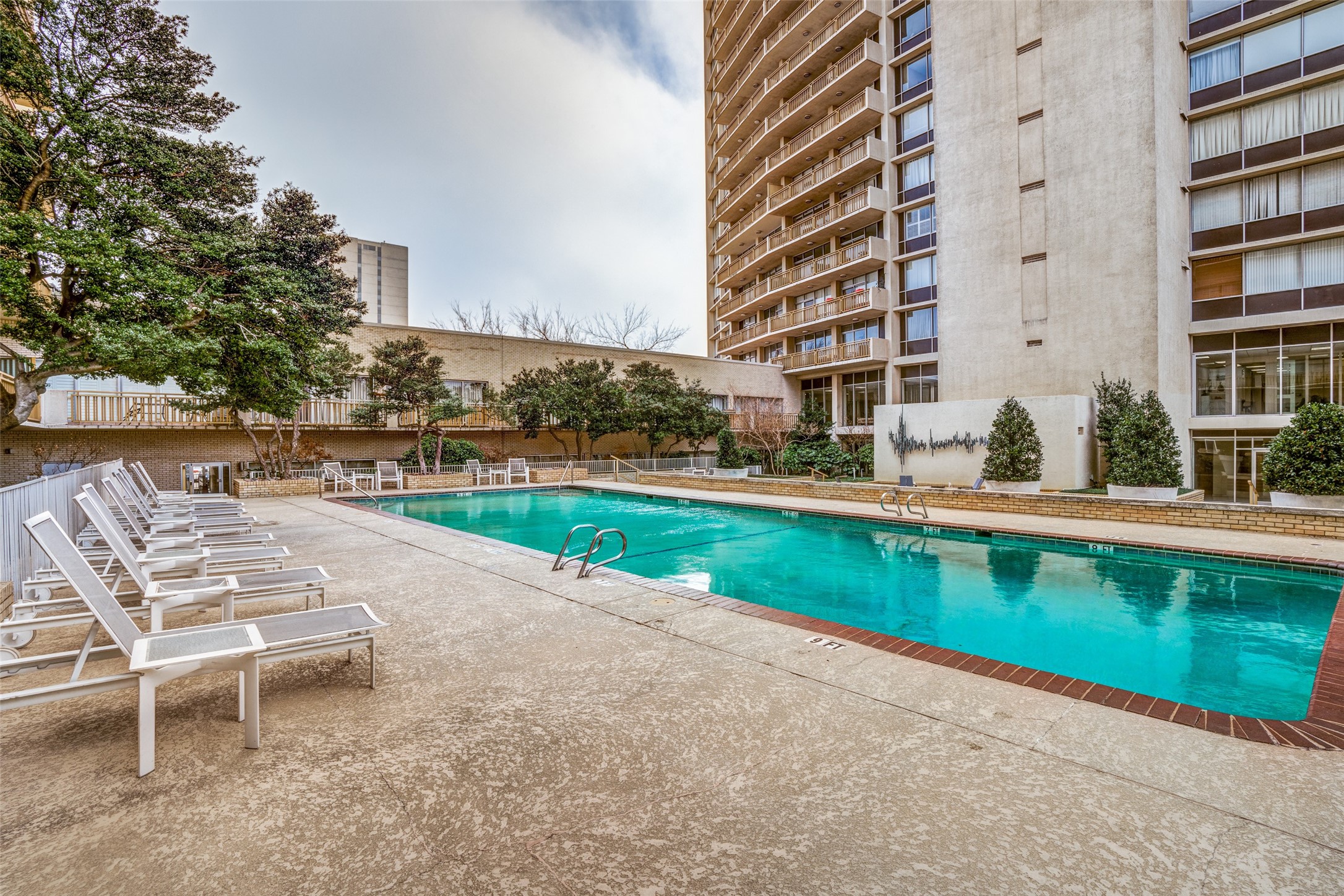 6211 W Northwest Highway Dallas TX 75225