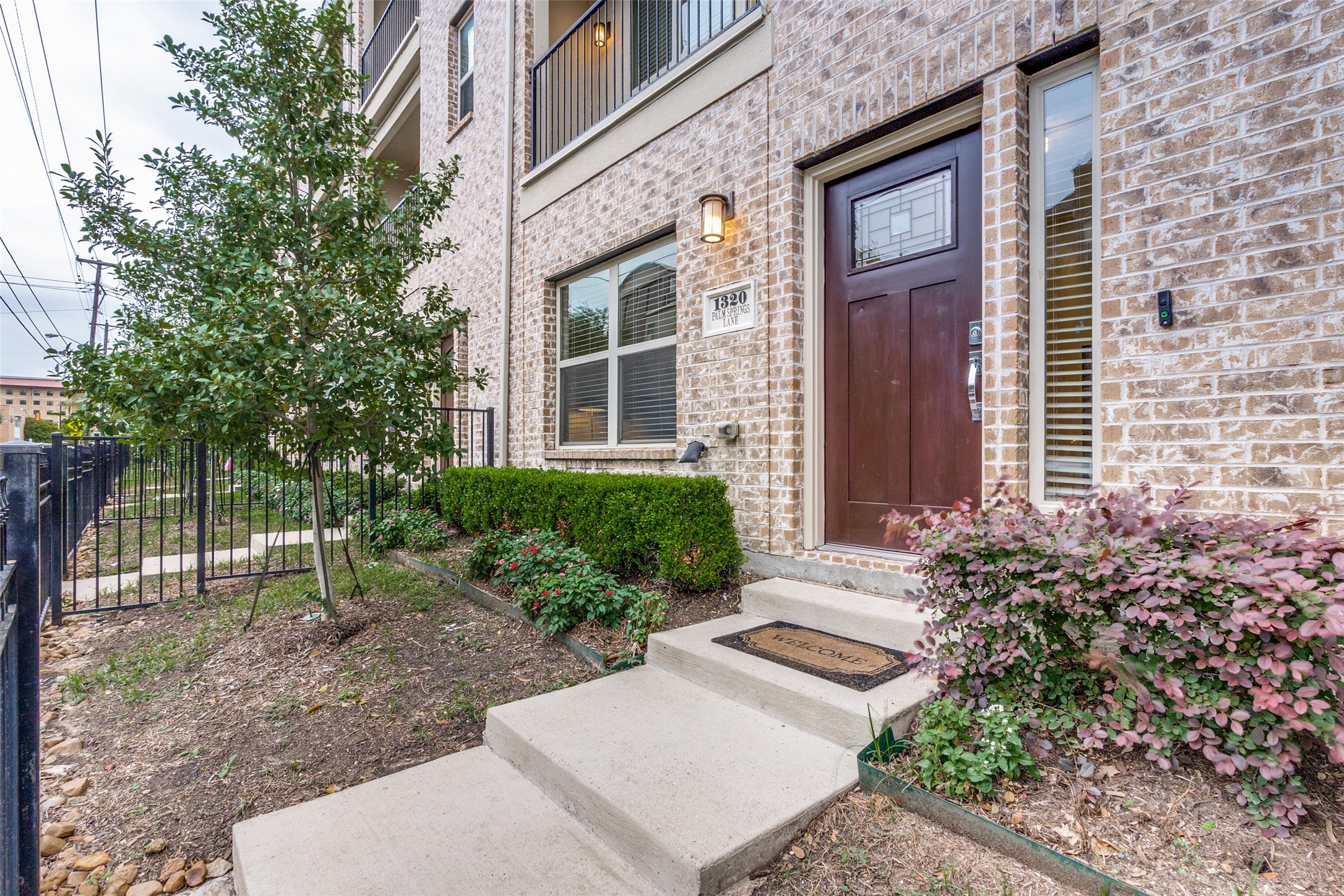 1320 Palm Springs Lane Dallas TX 75204