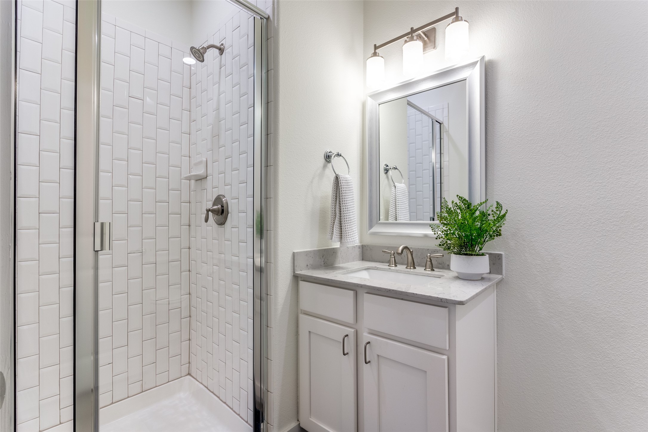 1320 Palm Springs Lane Dallas TX 75204