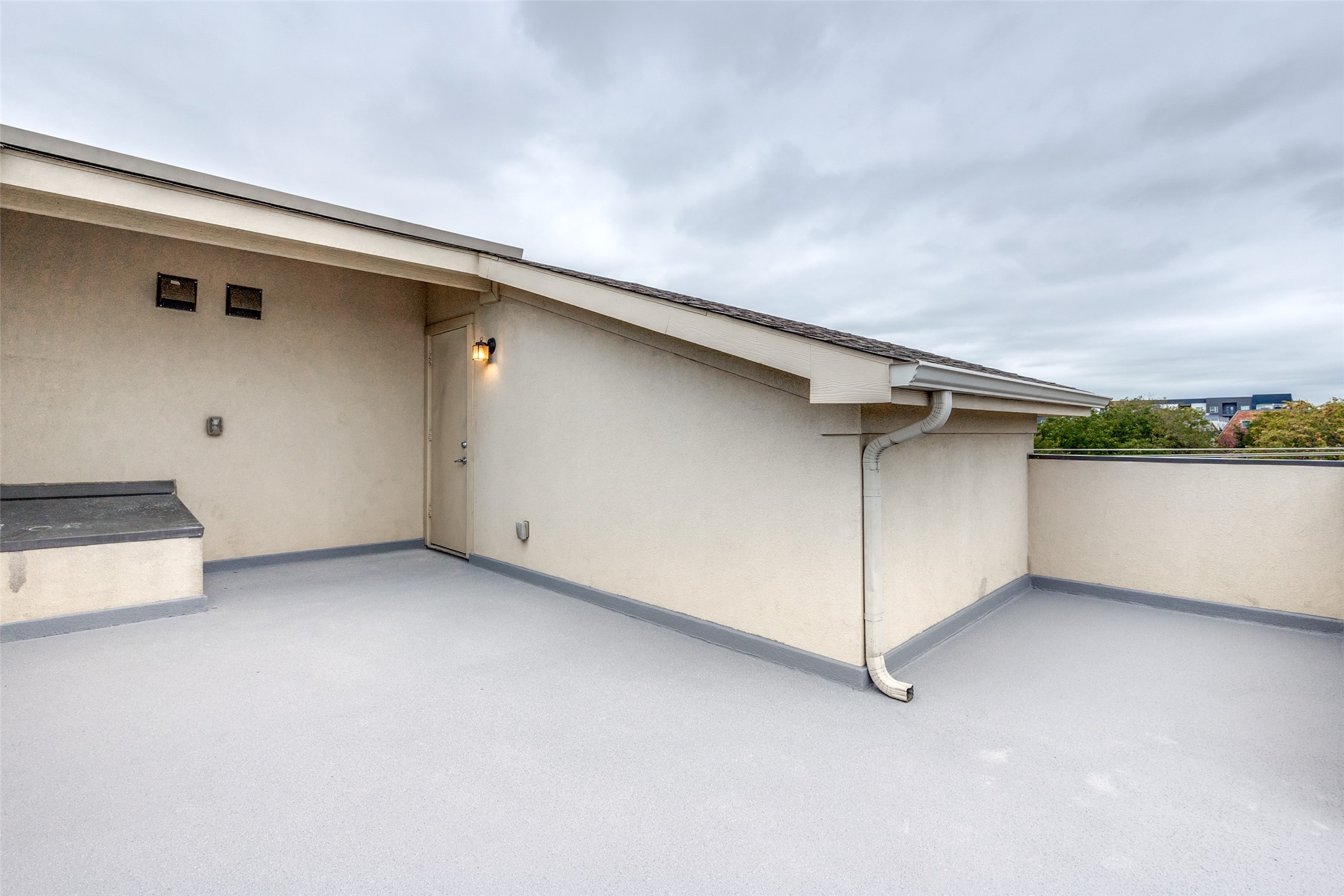 1320 Palm Springs Lane Dallas TX 75204