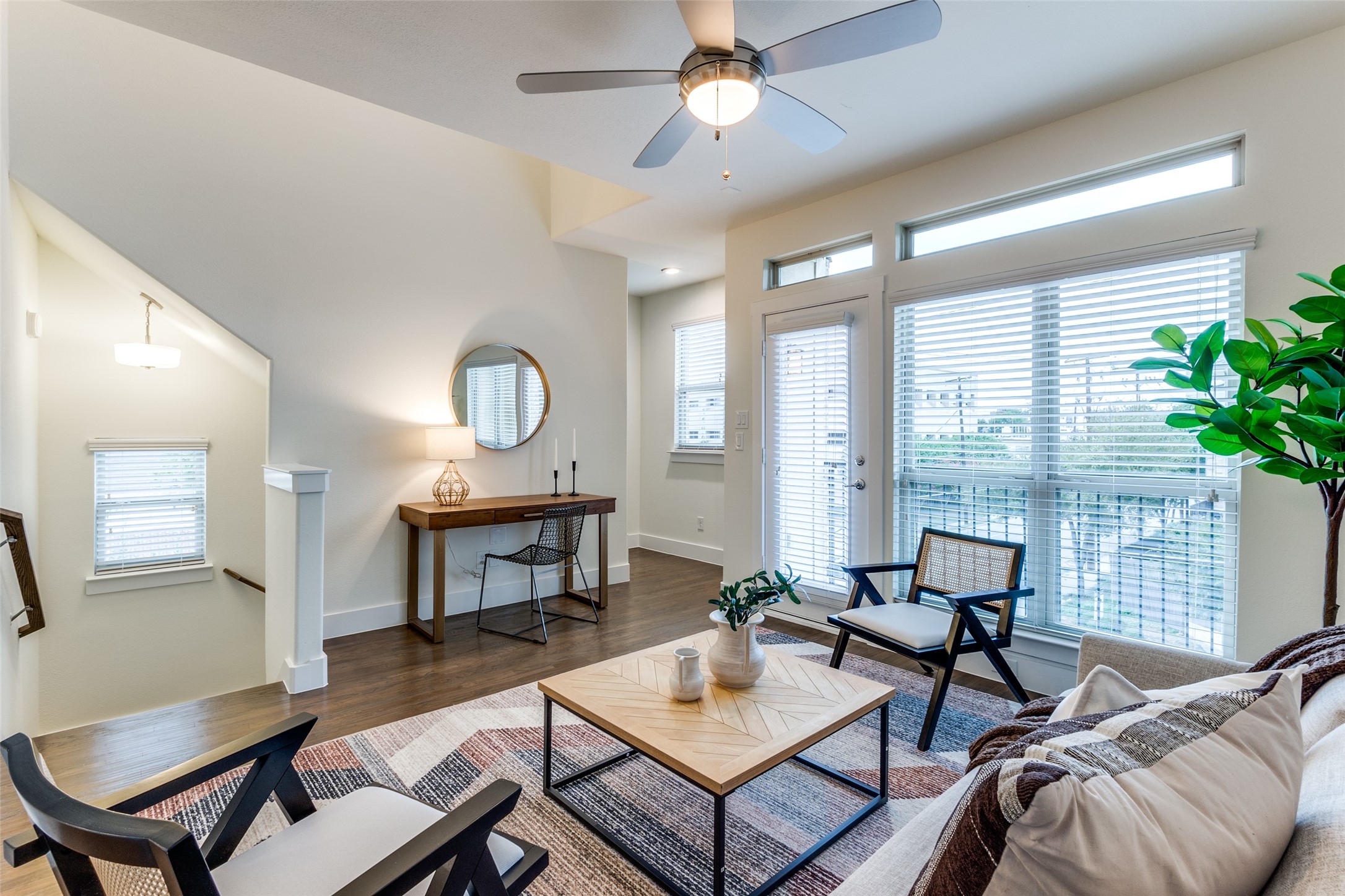 1320 Palm Springs Lane Dallas TX 75204