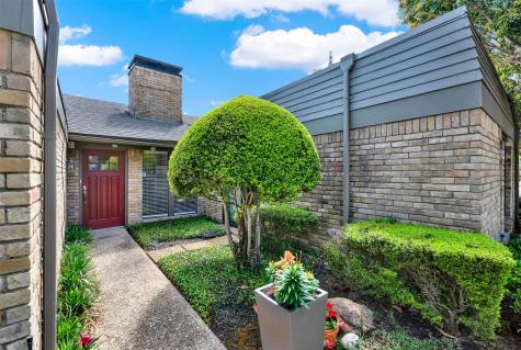 8344 Old Moss Road Dallas TX 75231