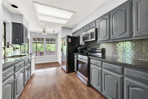 8344 Old Moss Road Dallas TX 75231