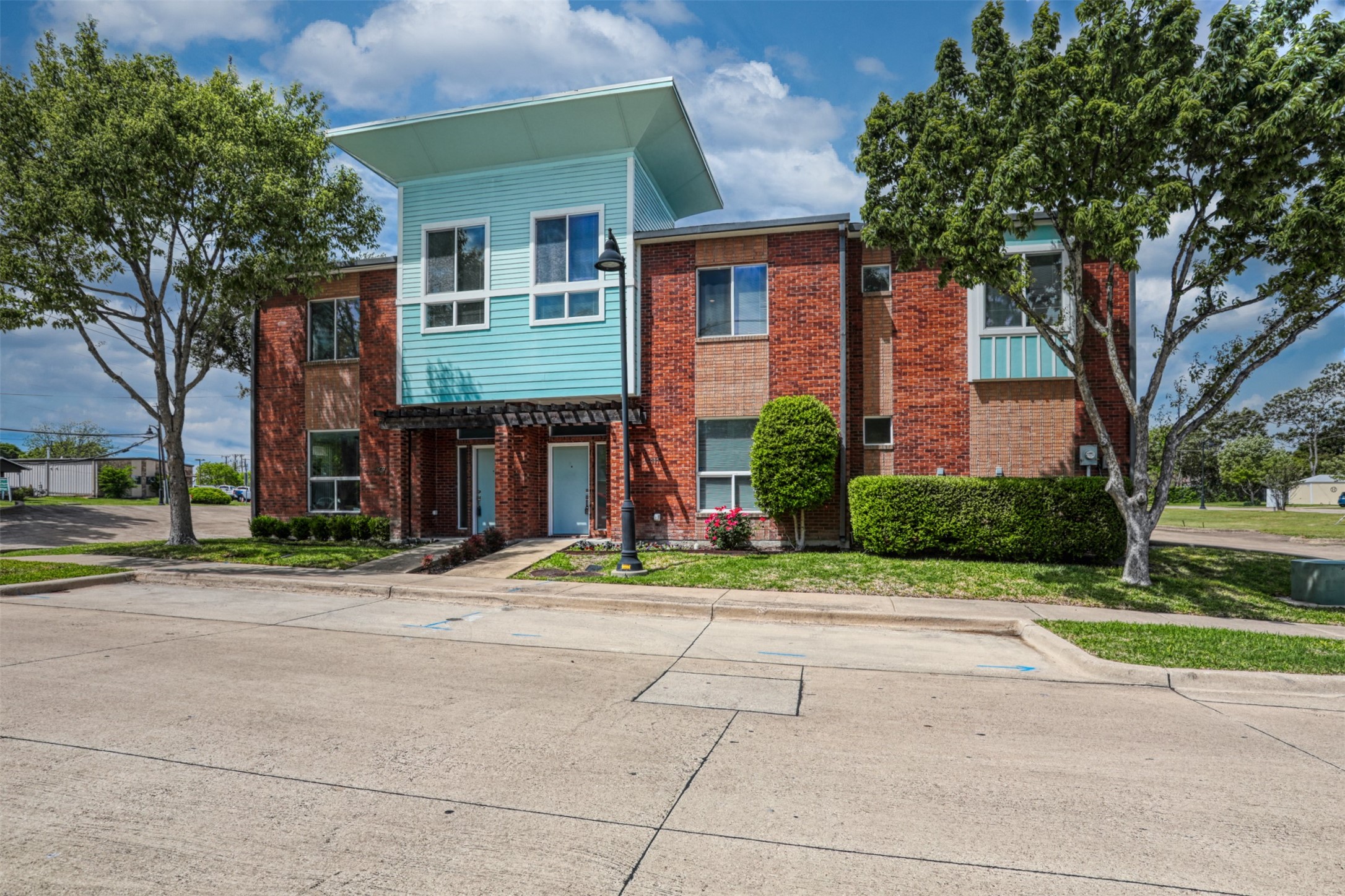 111 N Merrill Avenue Duncanville TX 75116