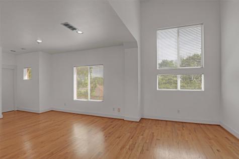 111 N Merrill Avenue Duncanville TX 75116
