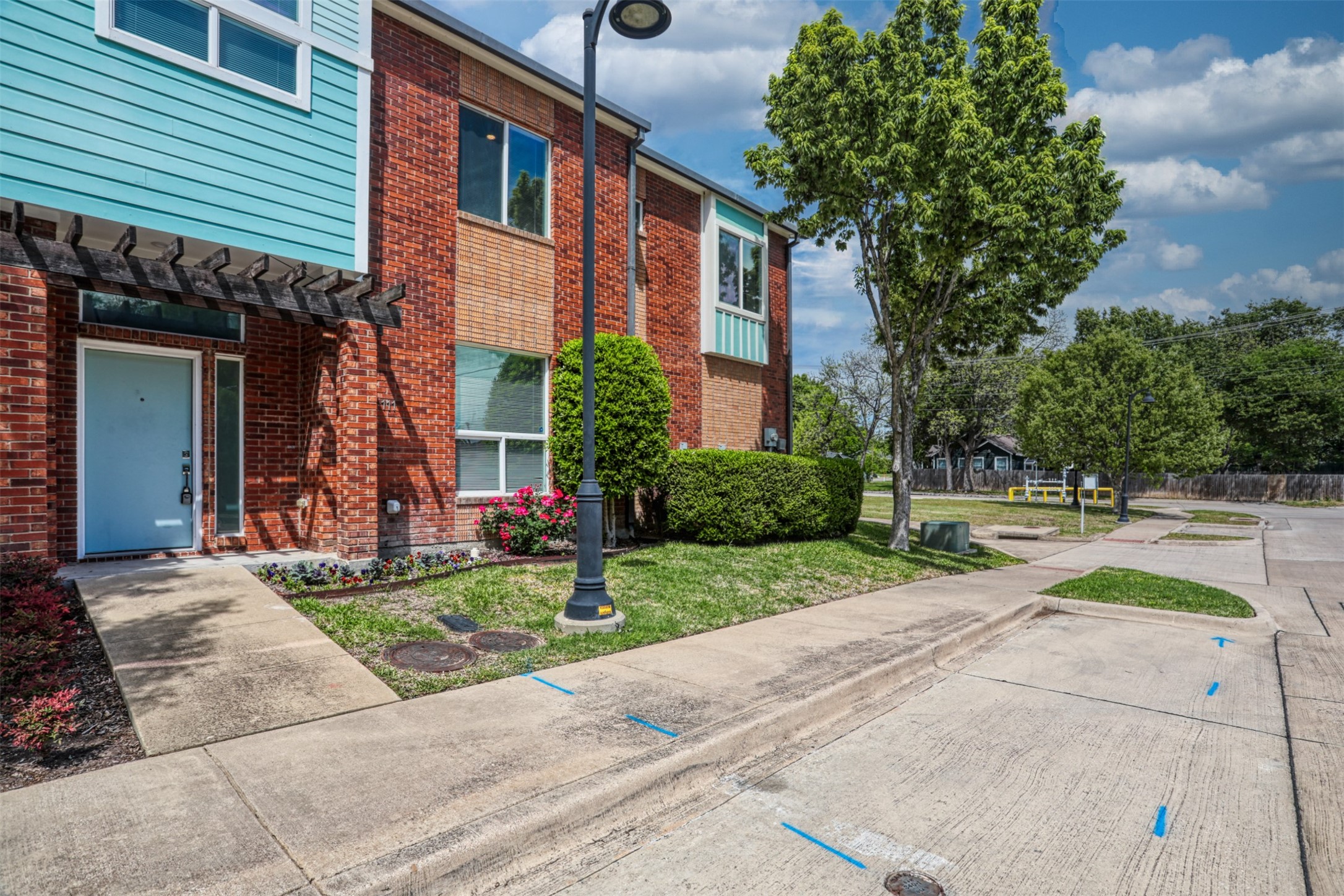 111 N Merrill Avenue Duncanville TX 75116