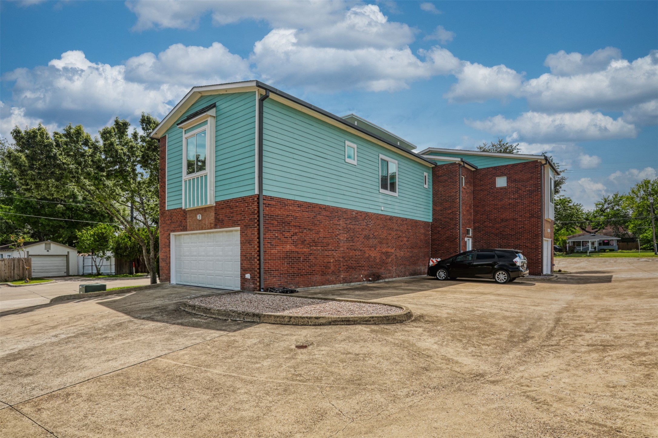 111 N Merrill Avenue Duncanville TX 75116