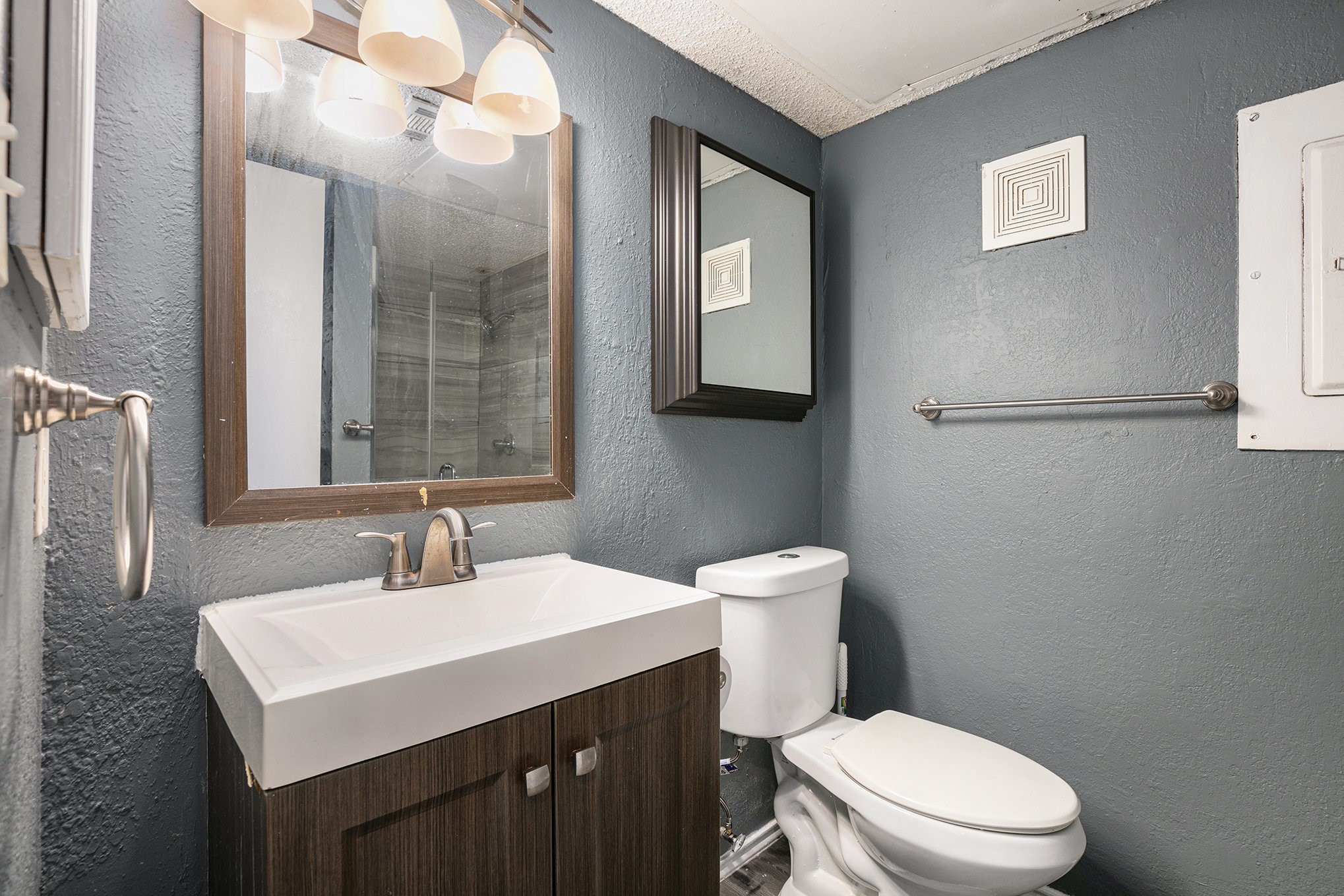 2311 Balsam Drive Arlington TX 76006