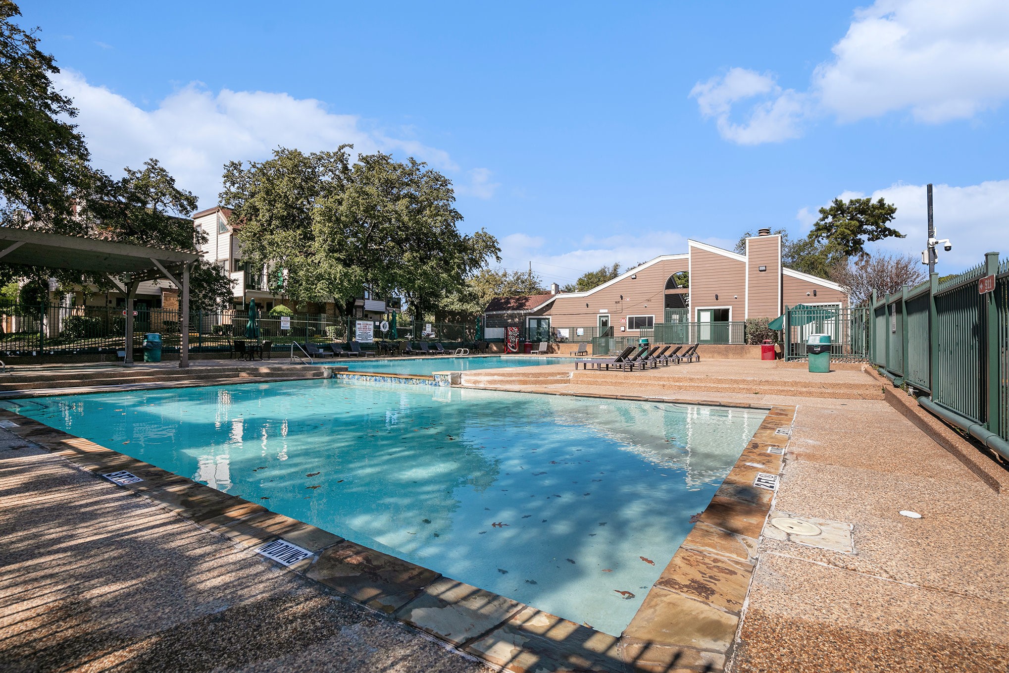 2311 Balsam Drive Arlington TX 76006