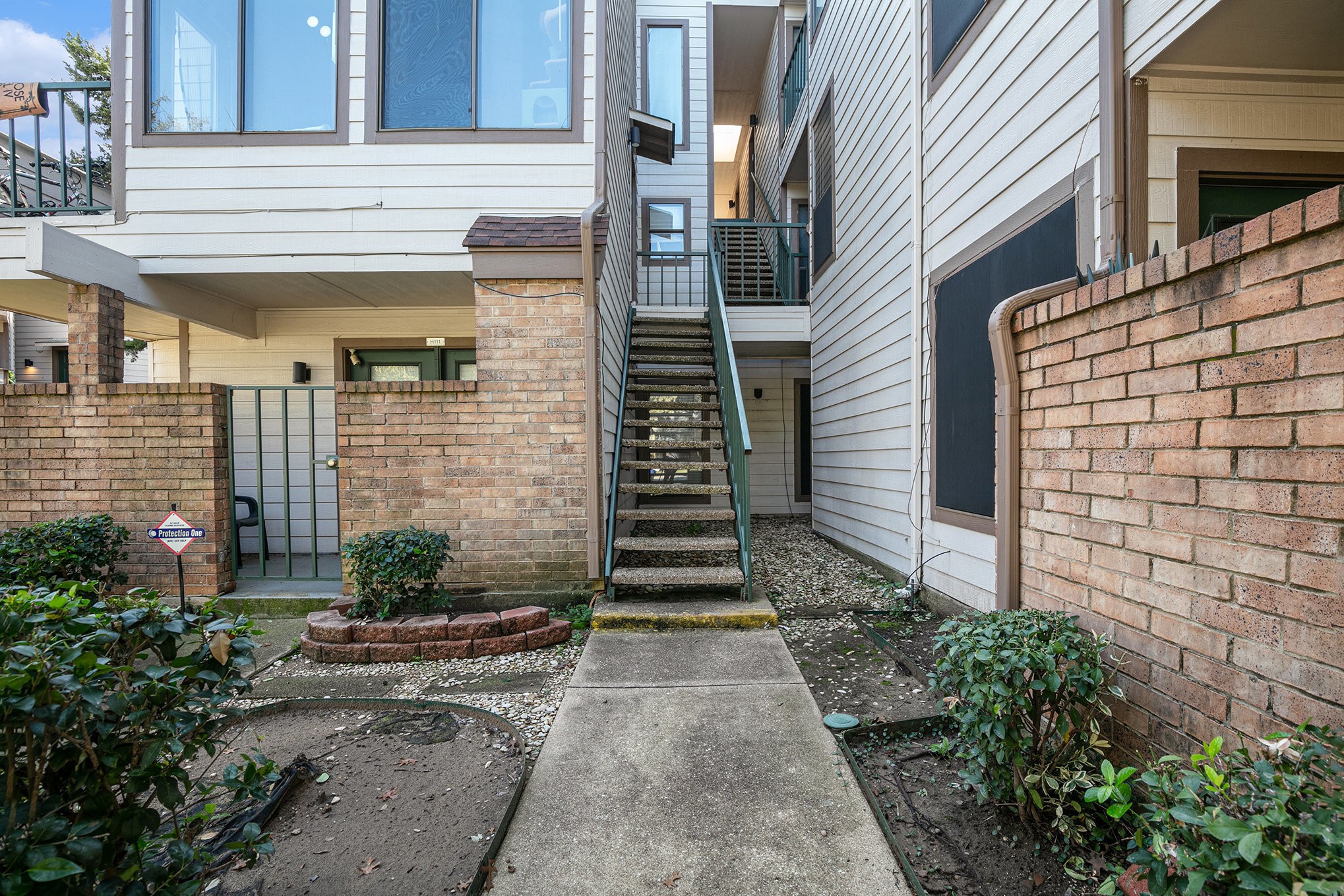 2311 Balsam Drive Arlington TX 76006