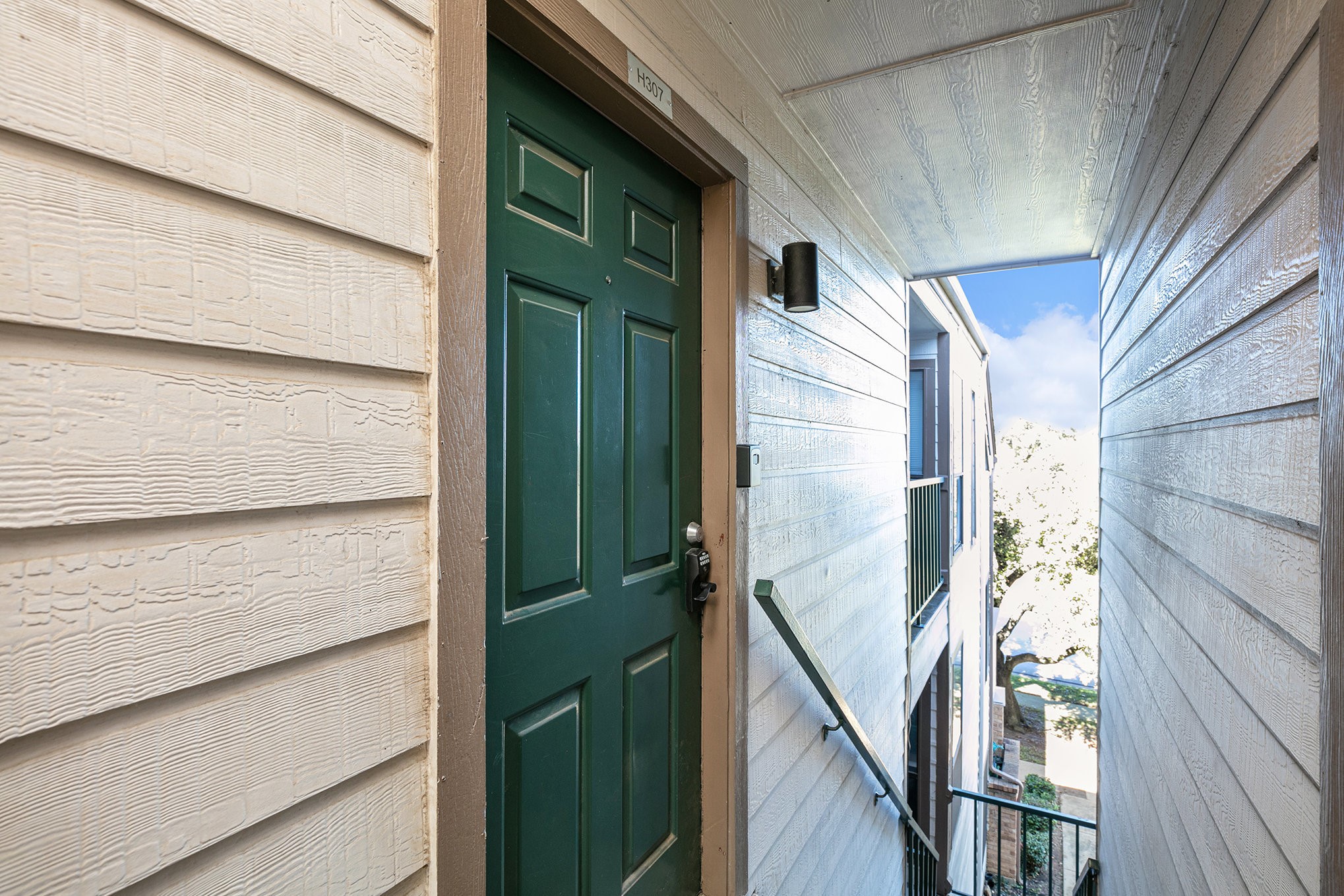 2311 Balsam Drive Arlington TX 76006
