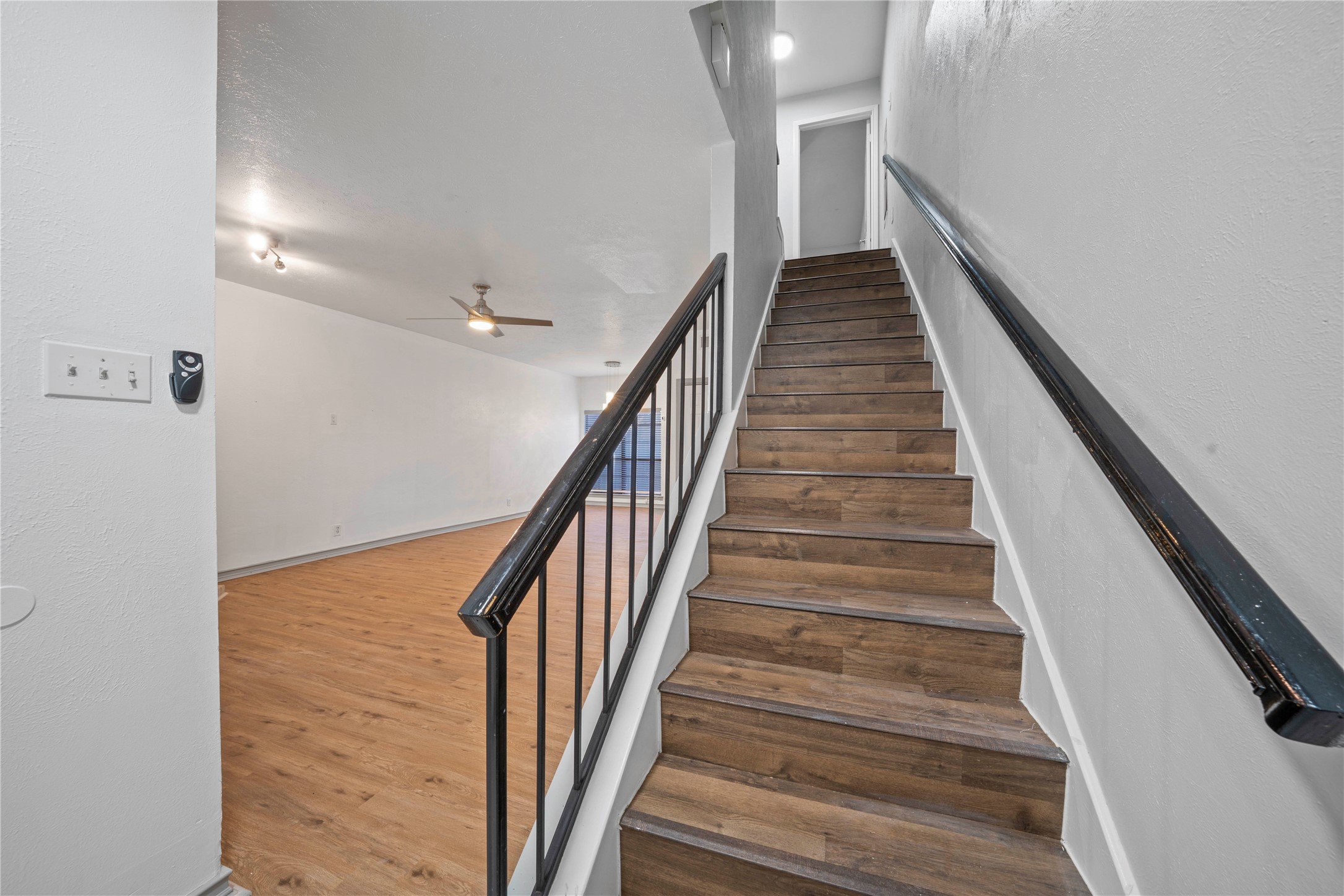 9910 Royal Lane Dallas TX 75231