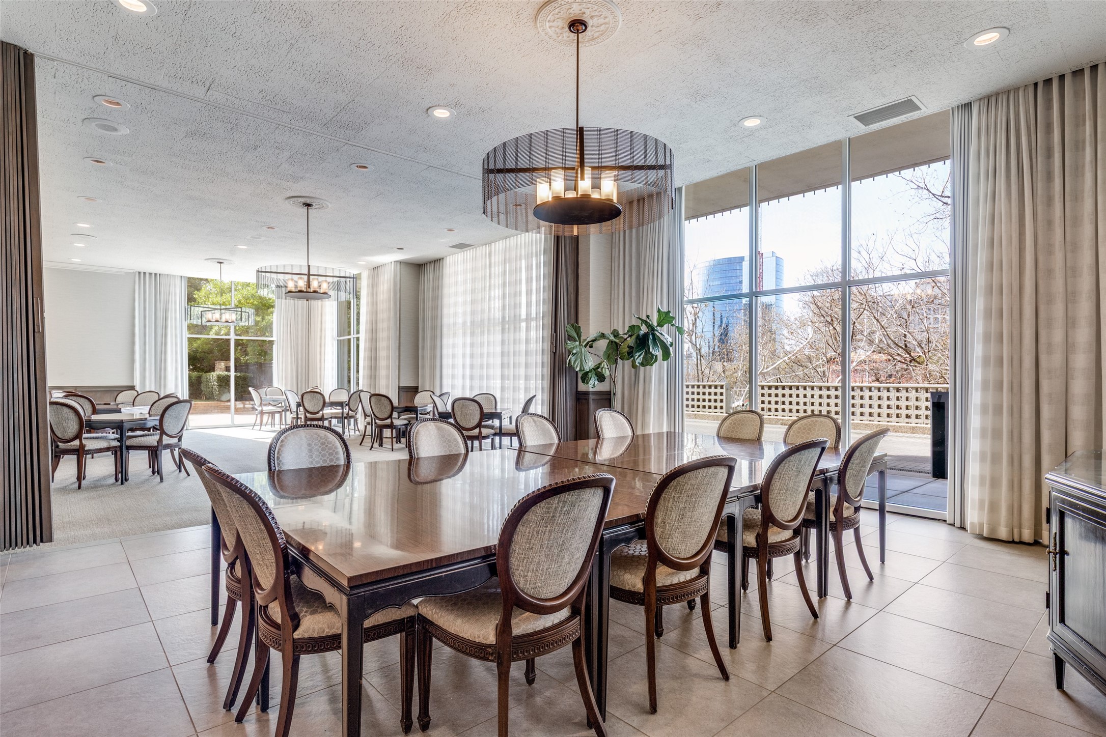 3310 Fairmount Street Dallas TX 75201