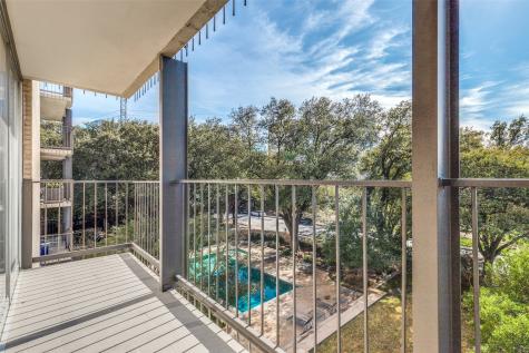 3310 Fairmount Street Dallas TX 75201
