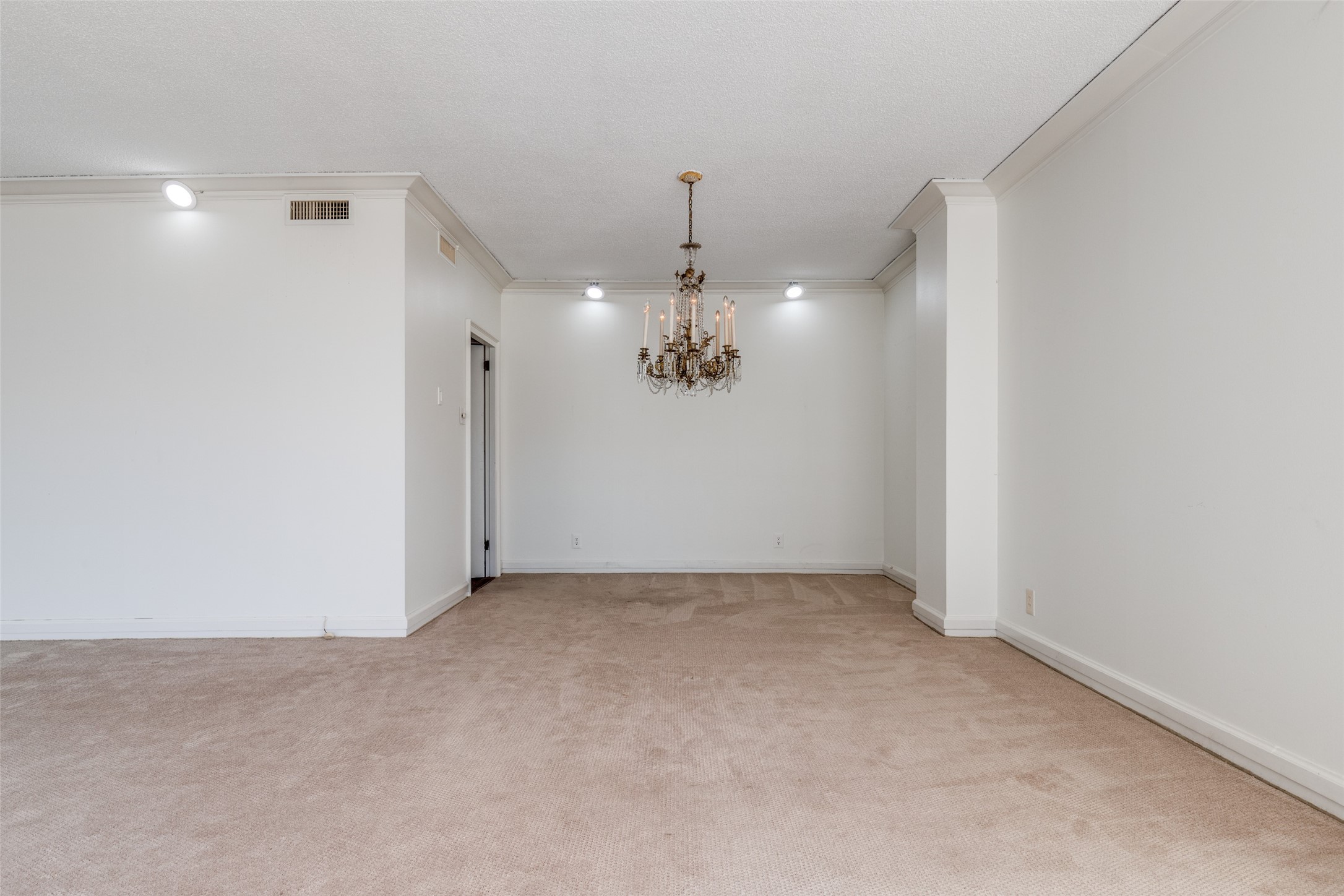 3310 Fairmount Street Dallas TX 75201