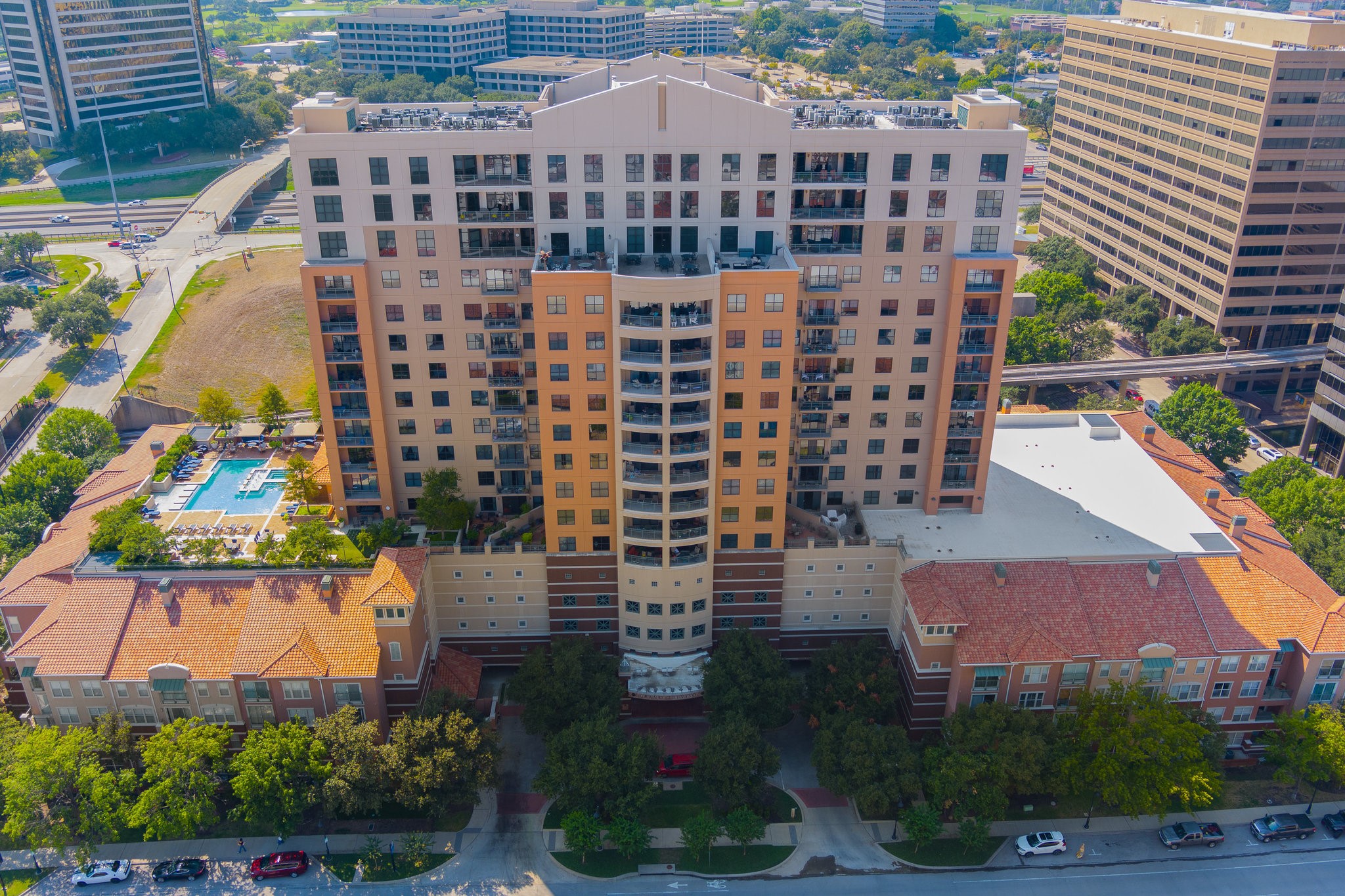 330 Las Colinas Boulevard E Irving TX 75039